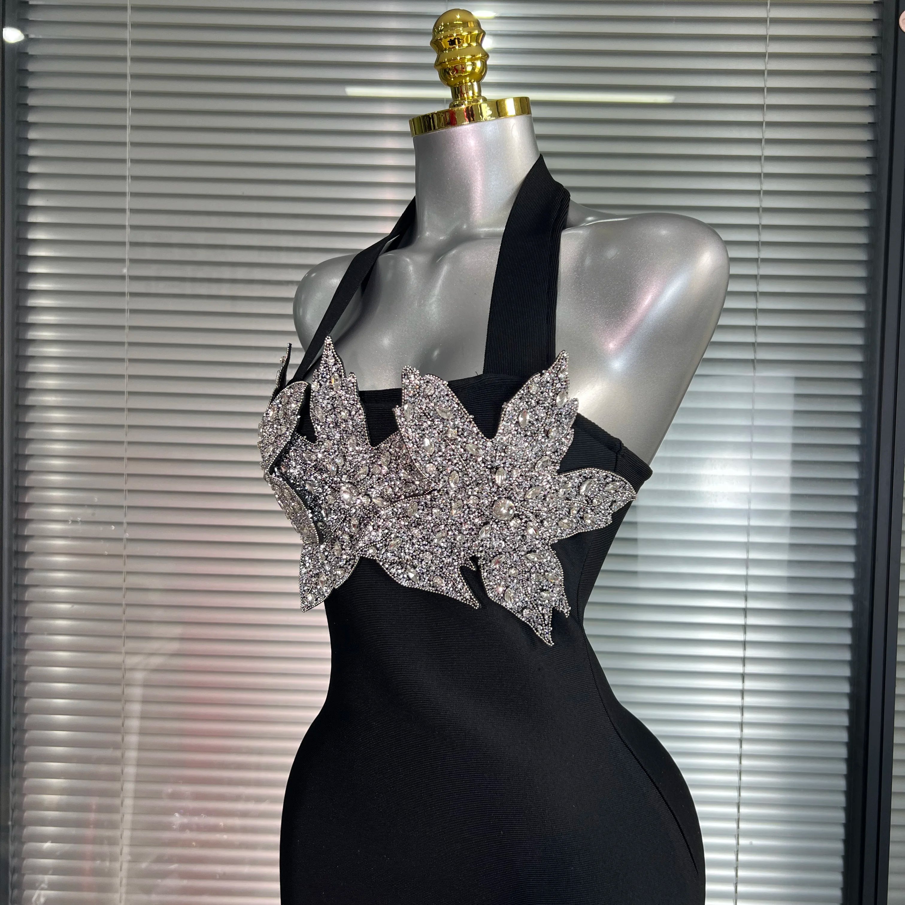 Brand New Summer 2025 Women Black Halter Bodycon Bandage Bodycon Dress Crystal Evening Party Dress Vestido