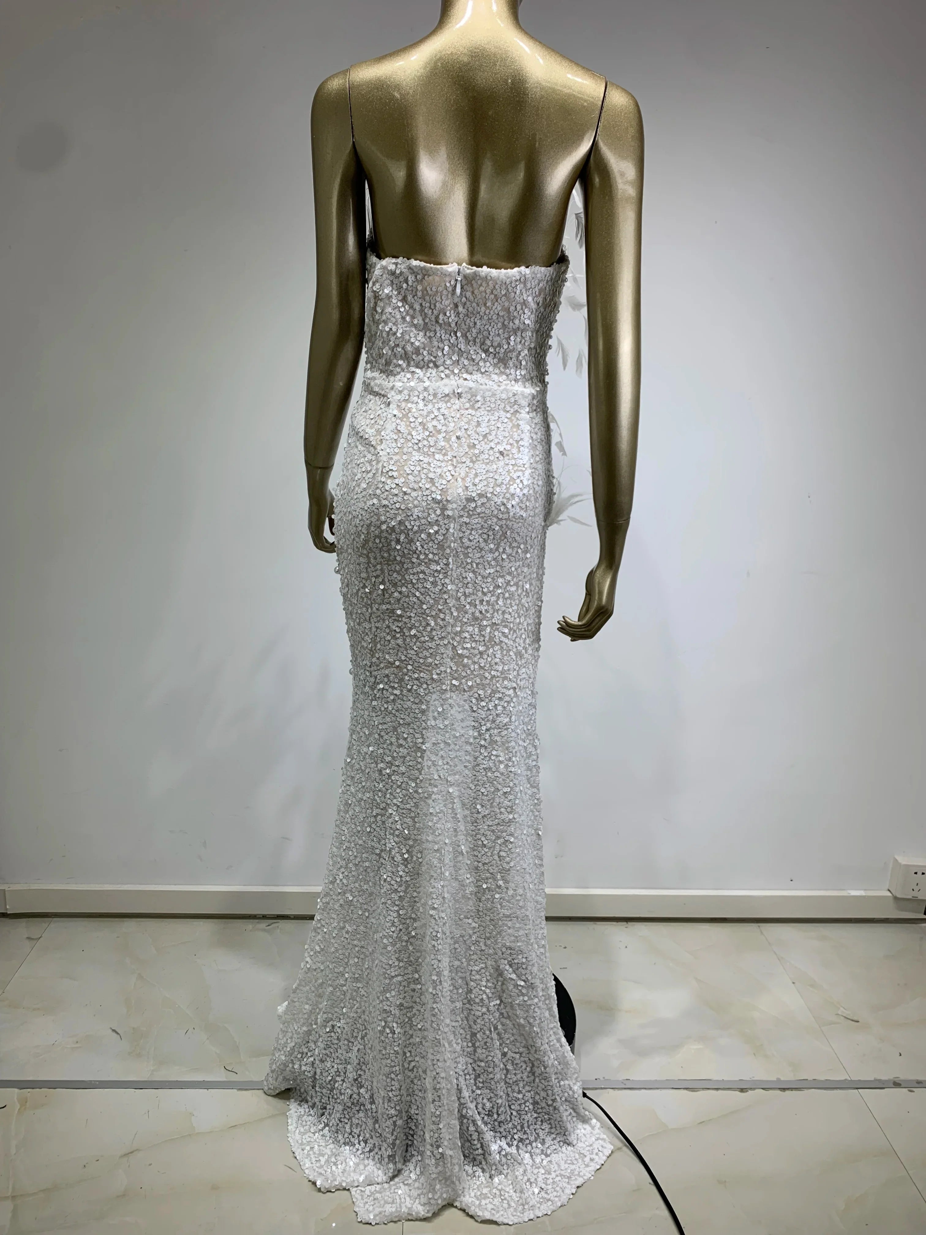 Luxury Sexy Strapless Feather Sequins White Pearl Maxi Long Women Gowns Dress Elegant Party Evening Stage Performance Dress