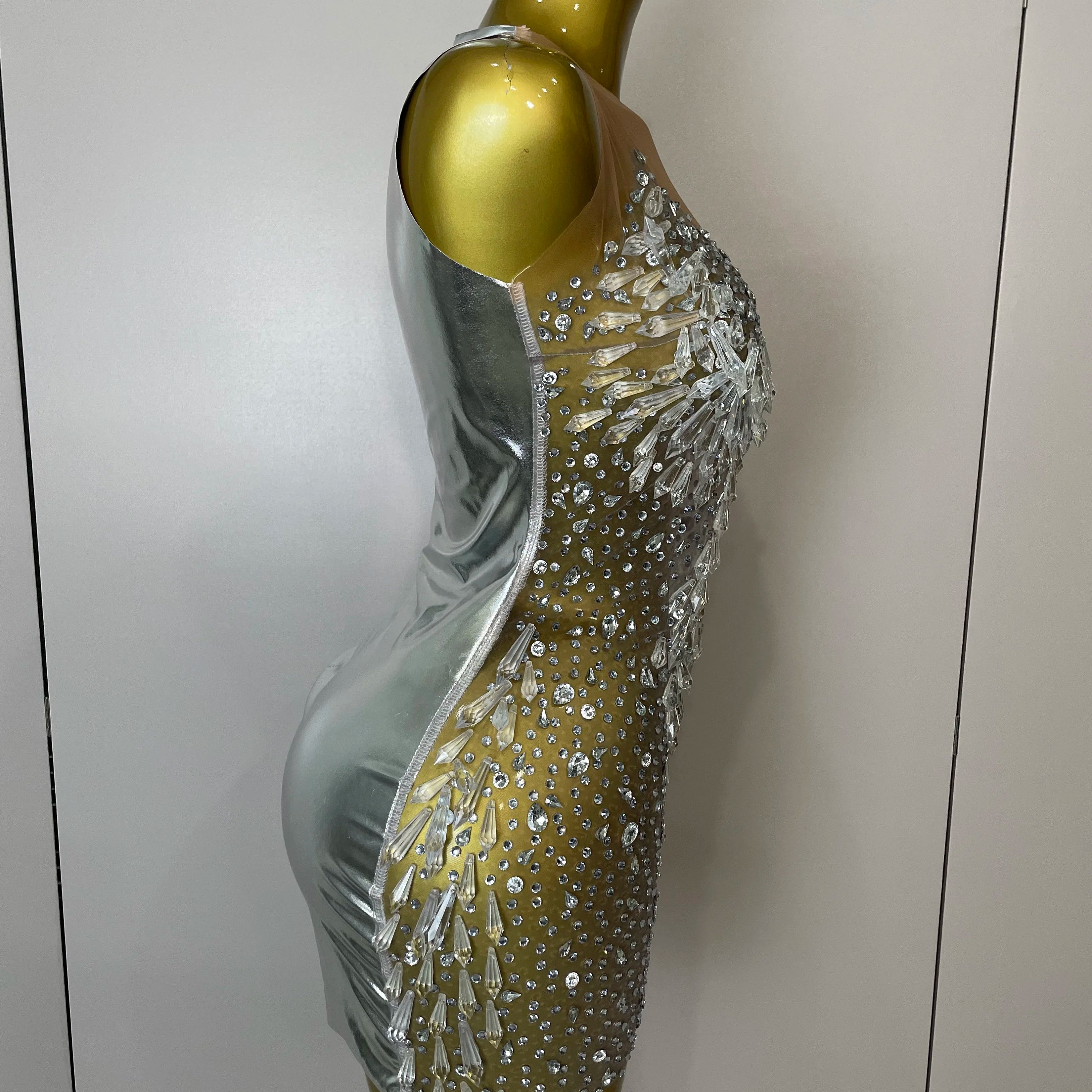 Stock 2025Women Luxury Sexy Mesh Crystal Diamonds Mini Dress Birthday Party Costume Nightclub Stage Performance Singer Outfit