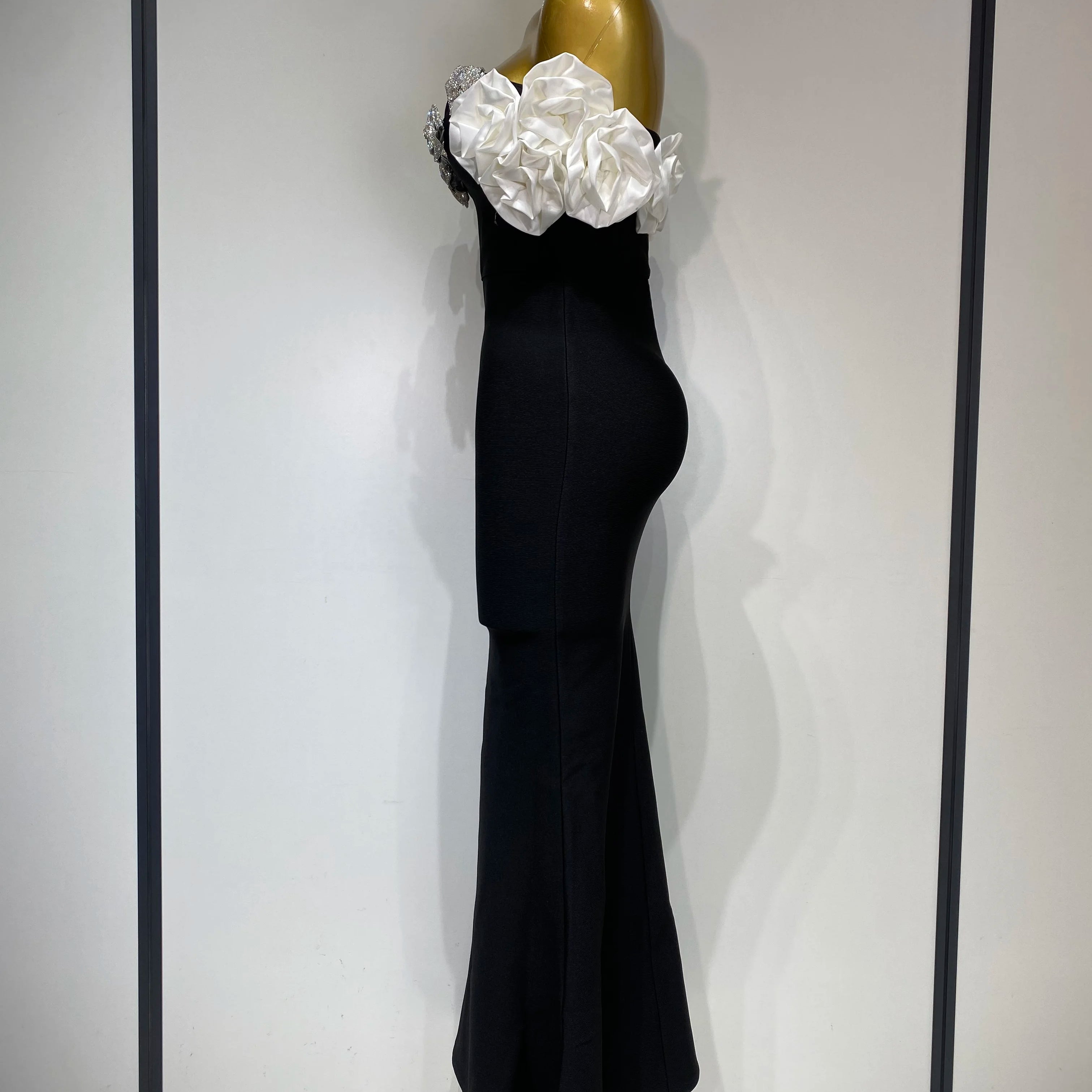 Women Luxury Rhinestone Celebrity Sexy Off Shoulder Flower Maxi Long Bodycon Bandage Dress Elegant Evening Club Party Outfit