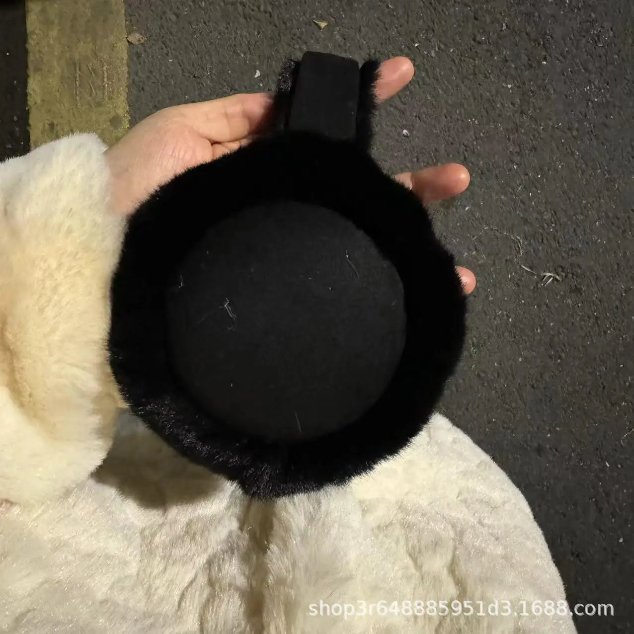 Plush Ear Muffs Warmer Foldable Ear Cover for Women Men Winter Warm Earflaps Outdoor Cold Protection Ear-Muffs Ear Cover Fashion D-5