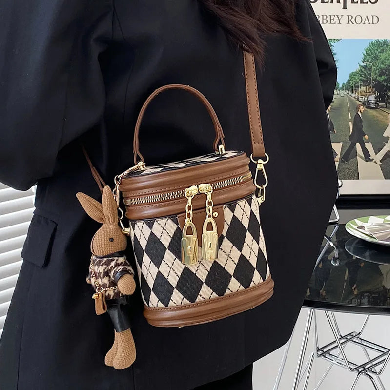 Women's Bag for Women Fashion Luxury Designer Zipper Small Handbags For Women Leather Bucket Shoulder Bag 2023 New Trend Pendant