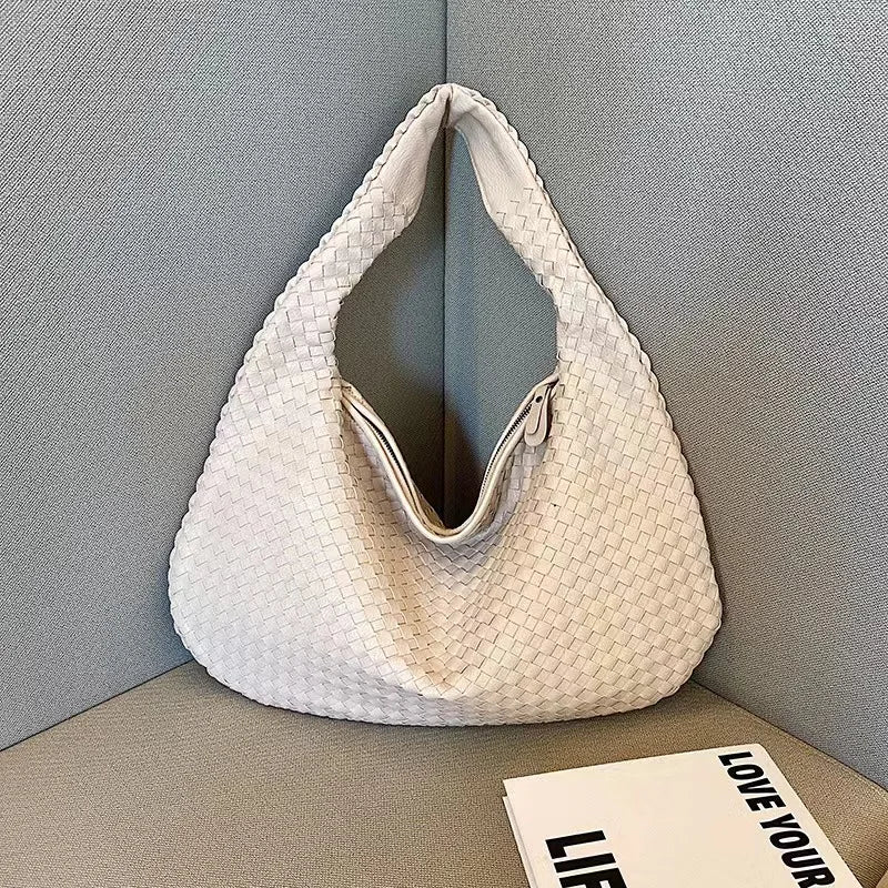 Woven Bag French High-end Women's Atmospheric Versatile One Shoulder Underarm Bag Niche Texture Portable Commuting Bag 7