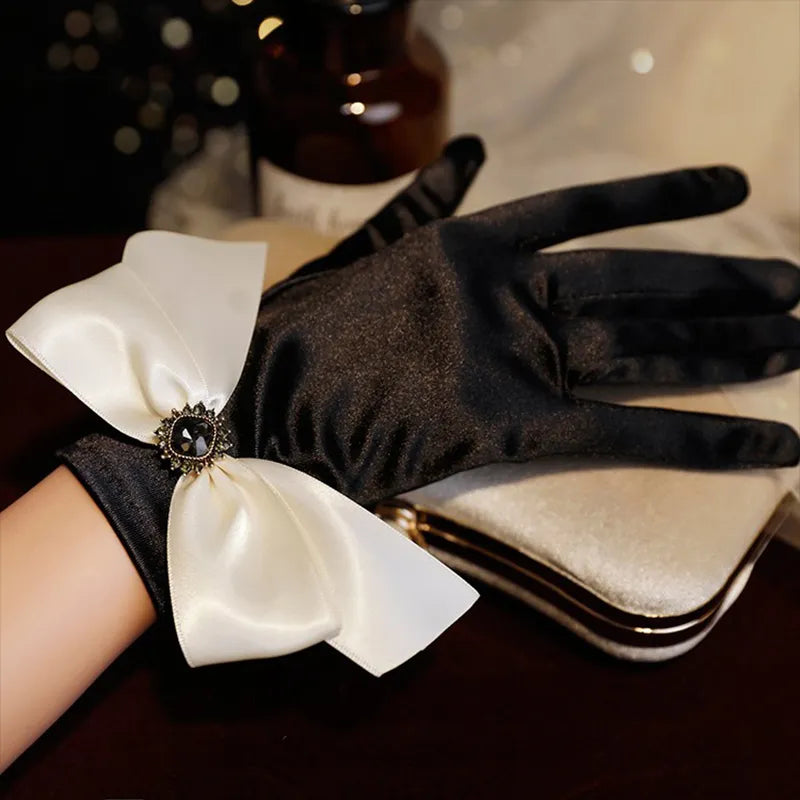 New Original Vintage Gloves Hepburn Black Satin Thin Bowknot Stage Banquet Bride Accessories
