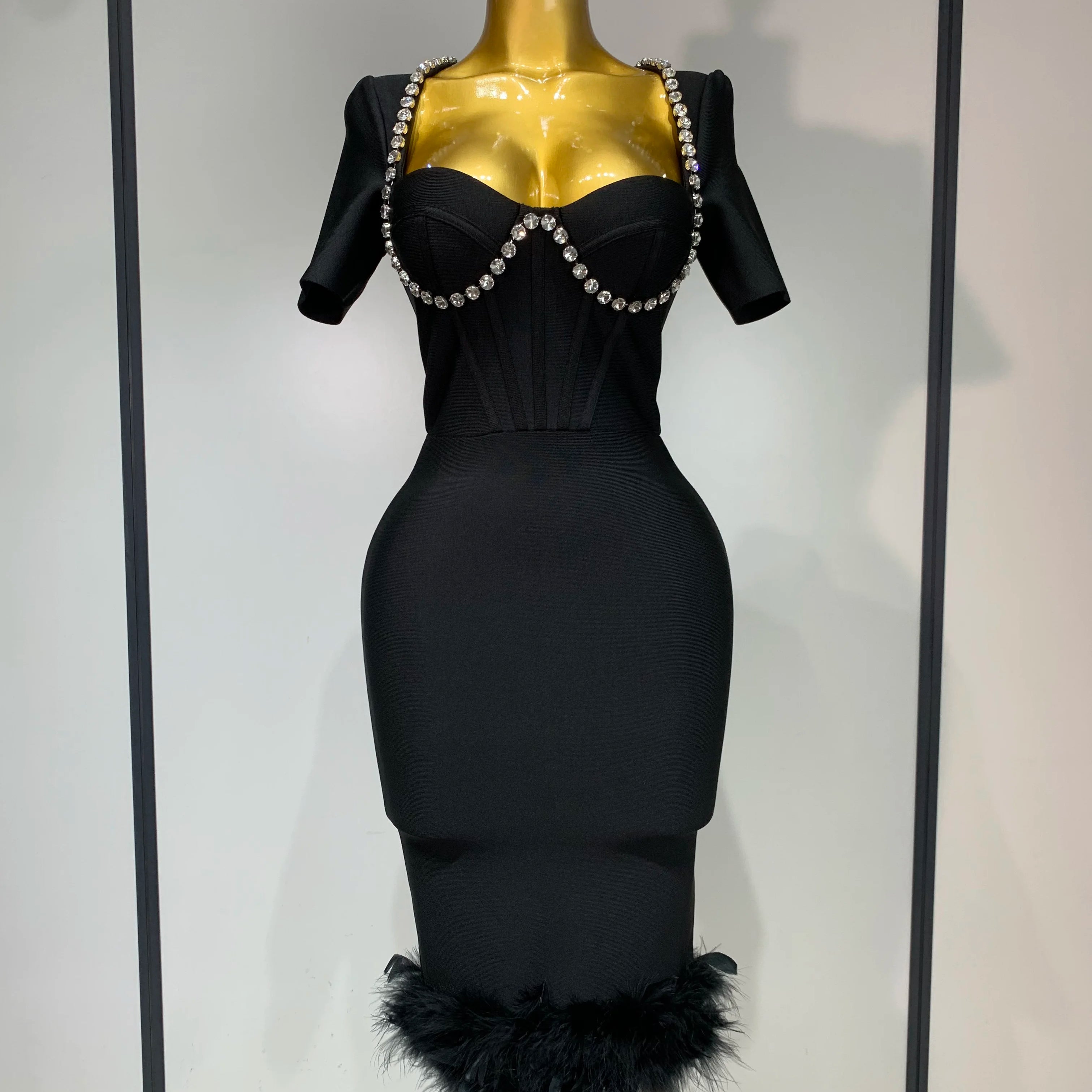 Women Sexy Luxury Rhinestone Short Sleeve Bodycon Dress 2025 Party Evening Celebrate Birthday Black Bandage Club Prom Gown