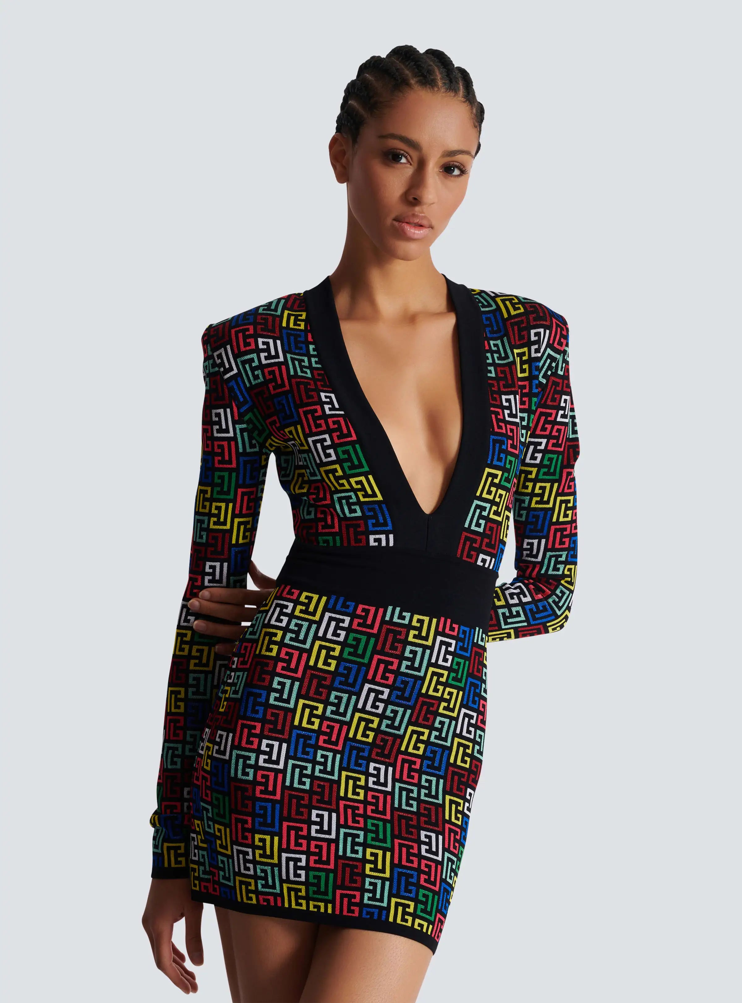 2024 New Arrival Women Long Sleeve Deep V-Neck Bodycon Mini Jacquard Bandage Dress Elegant Evening Party Cocktail Outfit