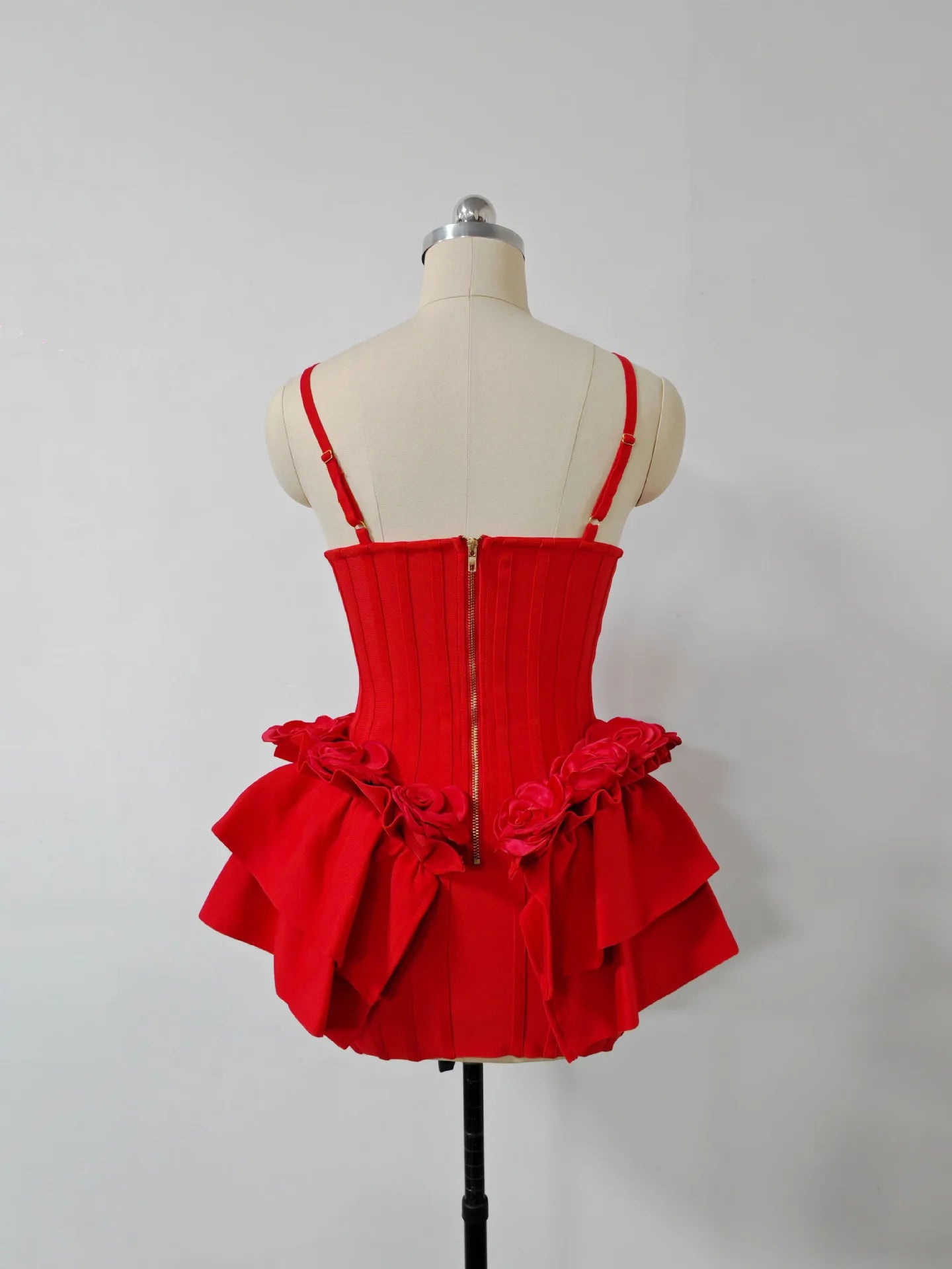 Red Color Women Sleeveless Florals Sexy V-Neck Bodycon Mini Bandage Dress Nightclub Party Celebrate Christmas Wedding Outfit