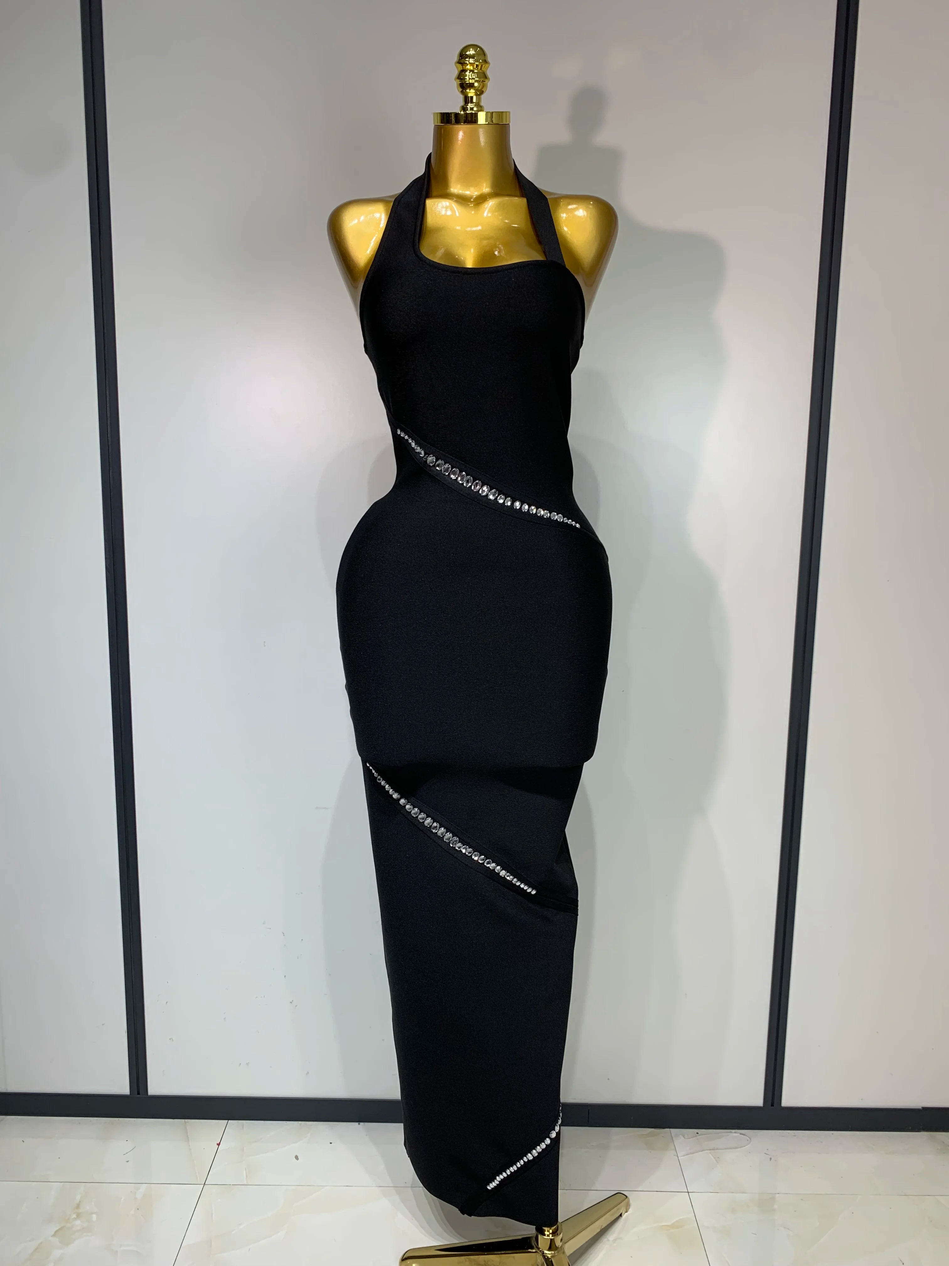 Women Celebrity Sexy Backless Halter Black Crystals Bandage Dress 2025 Knitted Elegant Evening Club Party Luxury Birthday Dress