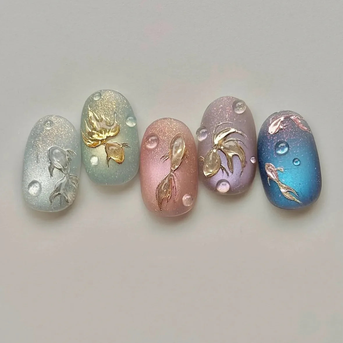 10pcs Colorful Handmade False Nails Set Cat's Eye Short Square Round Press on Fake Nails Art Mermaid Design Full Cover Nail Tips