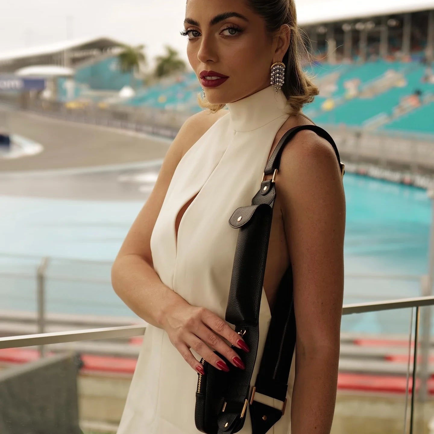 VC Daily Casual Mint Green & White High-Neck Cutout Mini Dress with Pocket for Fresh Elegance