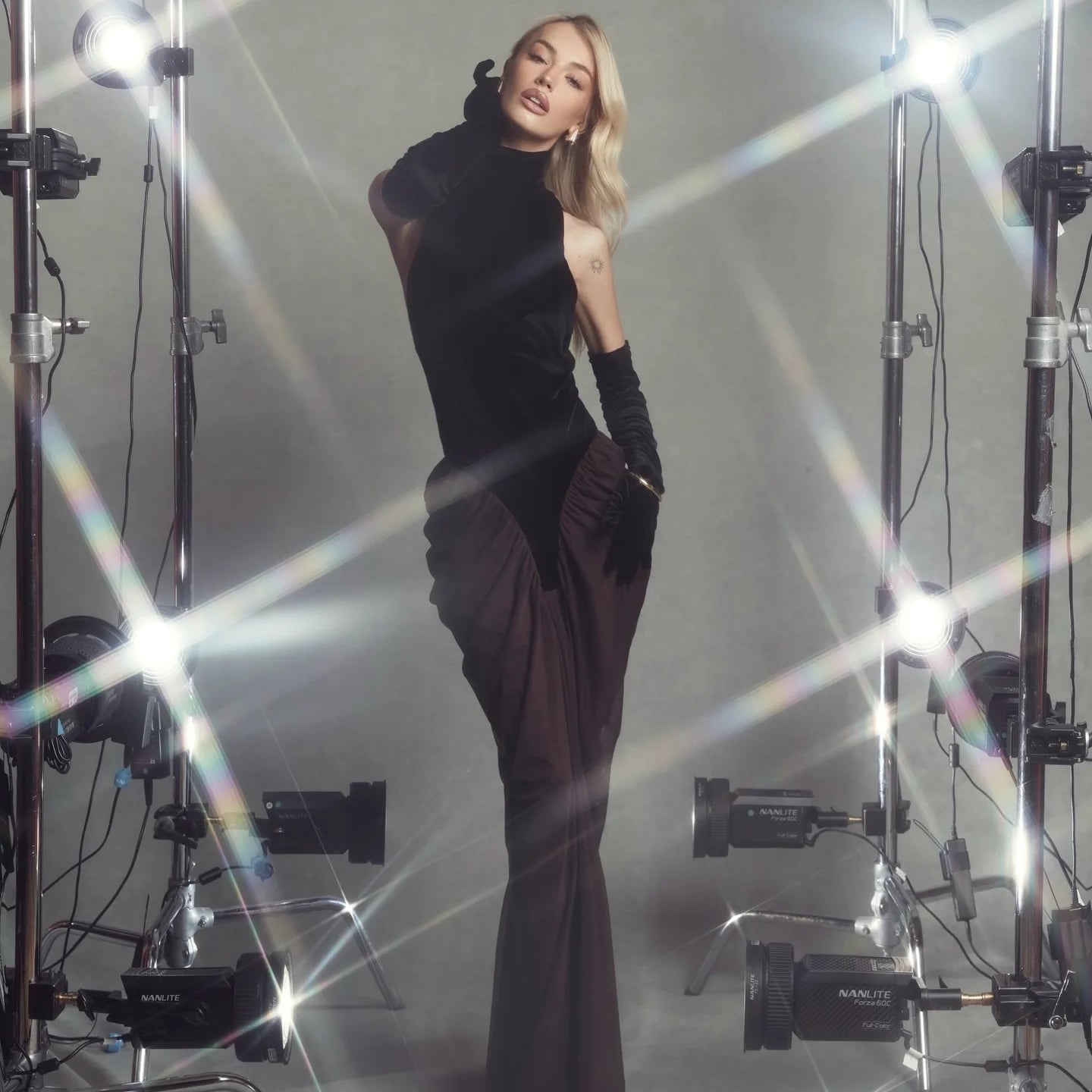 New Arrival Women Sexy Off the Shoulder Mesh Long Velvet Dress Gloves Celebrate Nigthclub Party Birthday Outfit Vestido