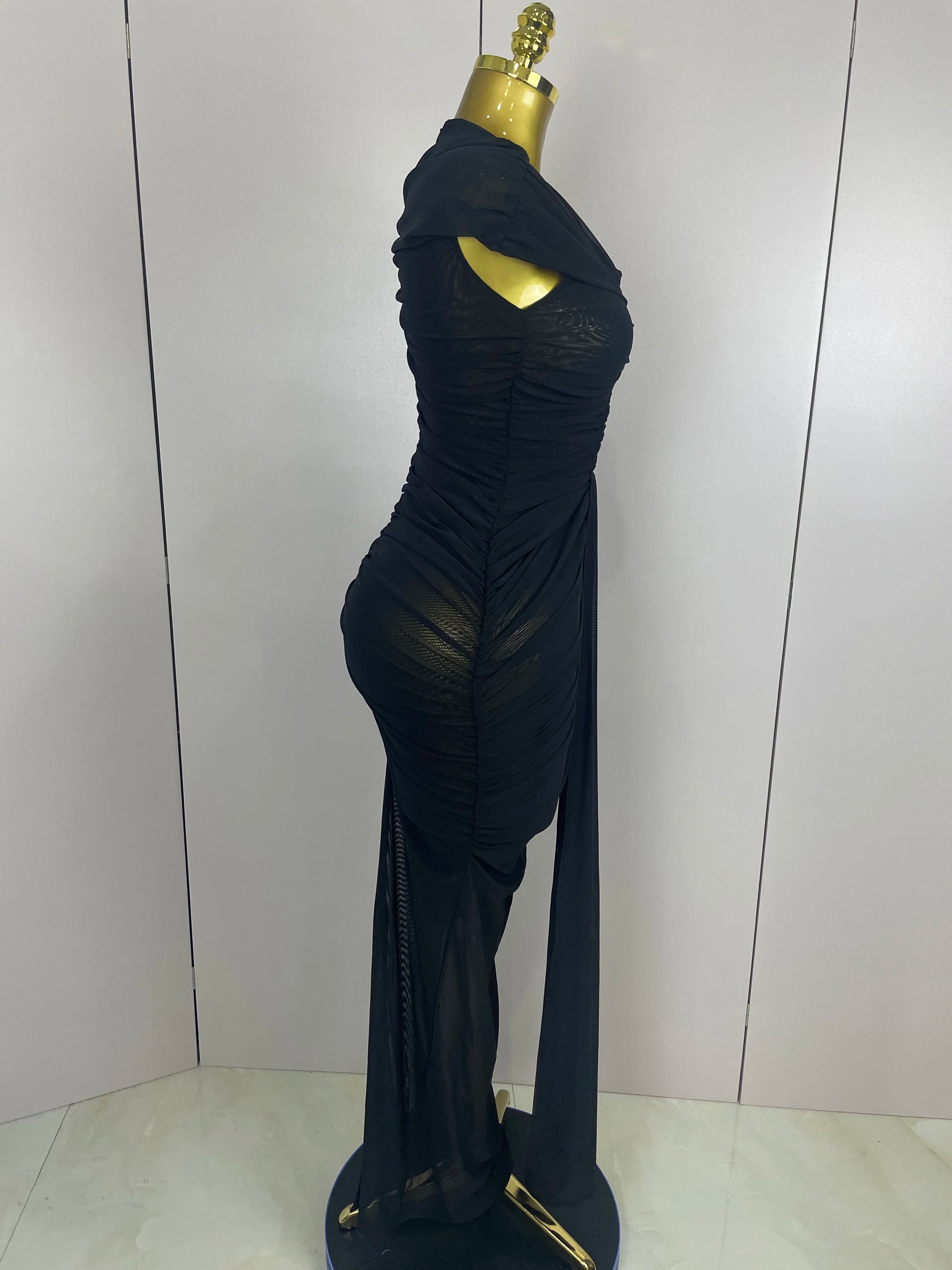 Sexy Sleeveless O-Neck Bodycon Mesh Long Dress 2025 Women Hollow Out Celebrate Fashion Show Celebrity Evening Party Club Dress