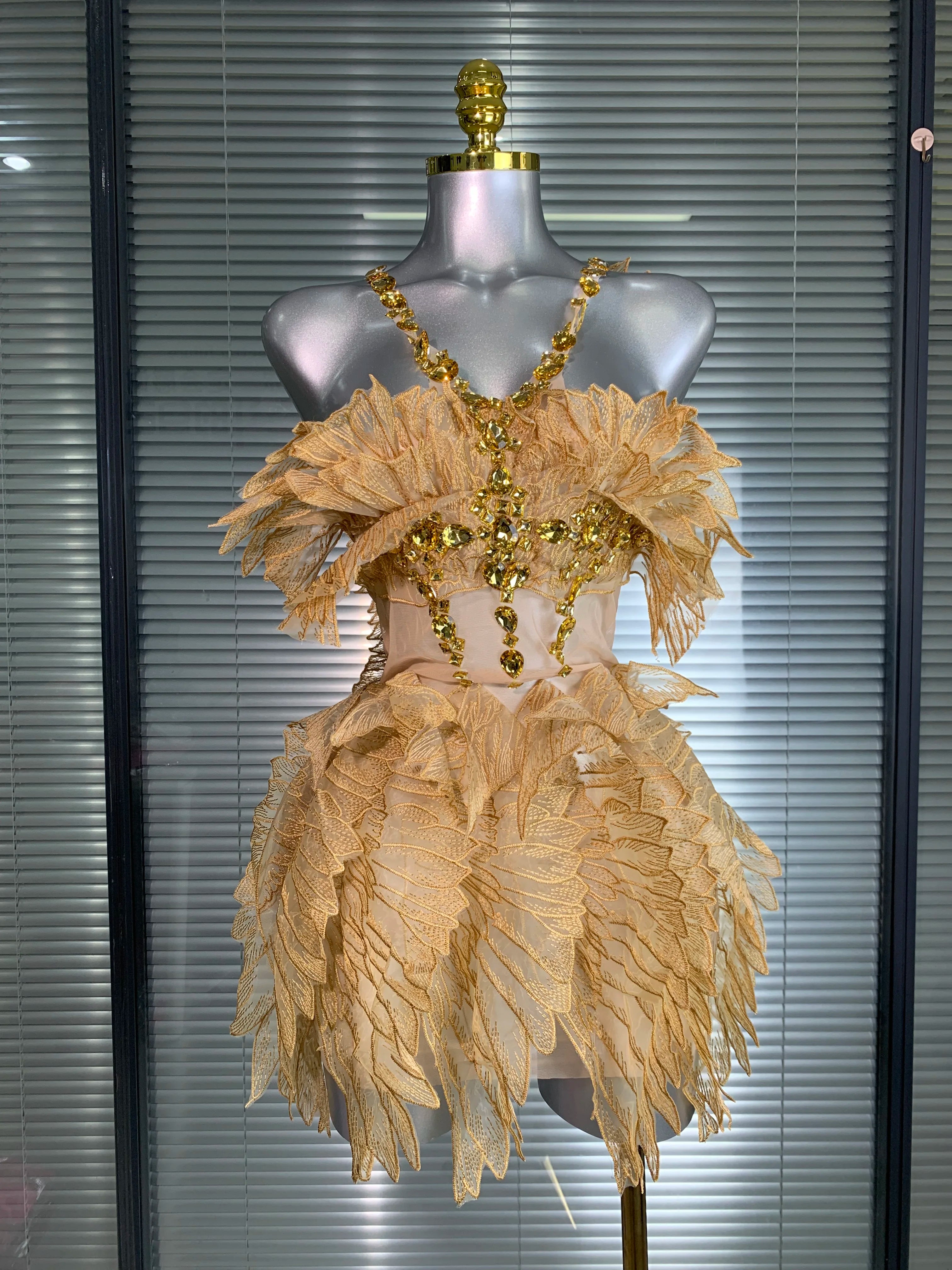 Summer New Women Sexy Gold Crystal Diamonds Stage Performance Costume Dancer Singer Night Club Mini Party Dress