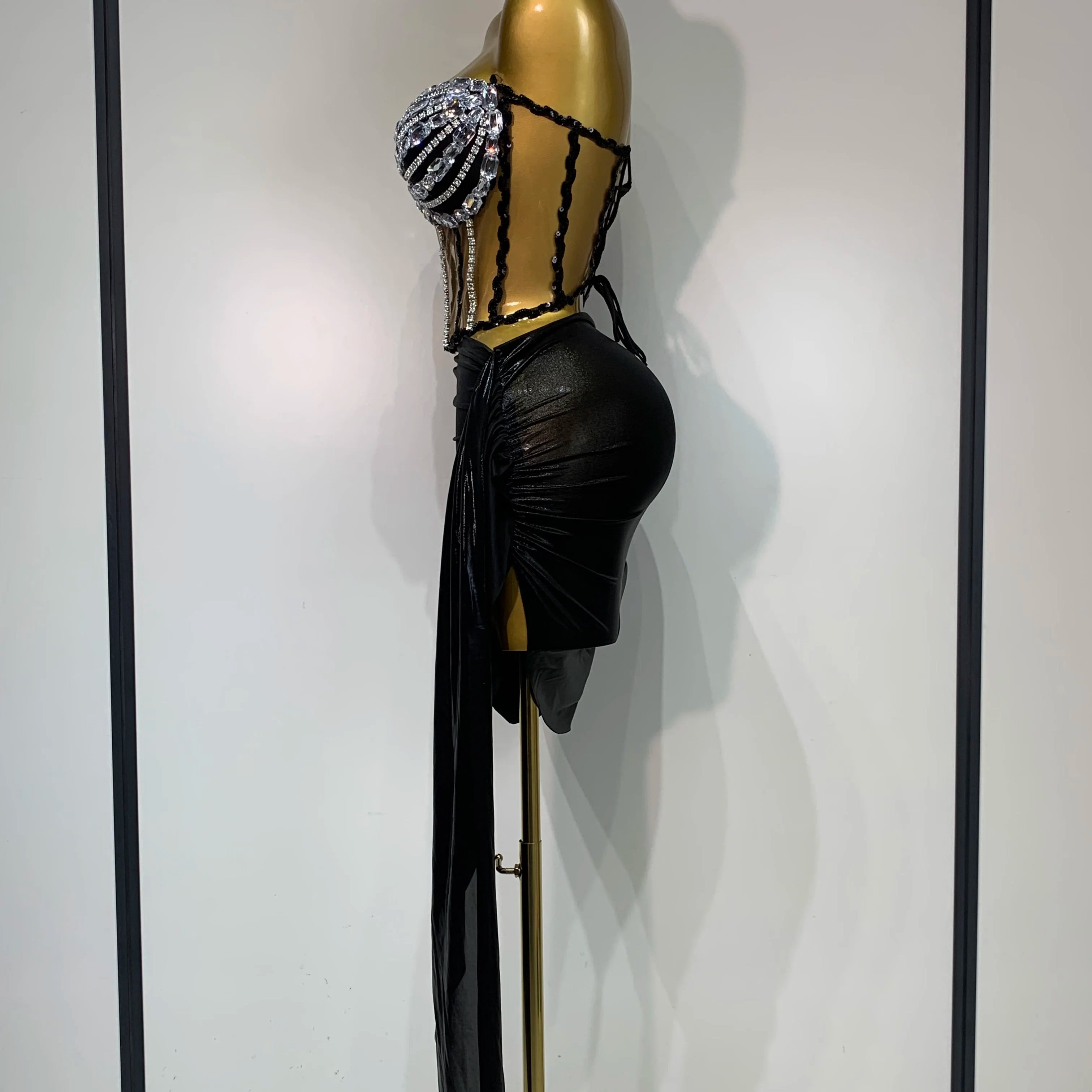 Sexy Two Pieces Top Skirt Sets Sparkly Diamonds See Through Stage Outfit Designer Performance Party Nightclub Birthday Dress