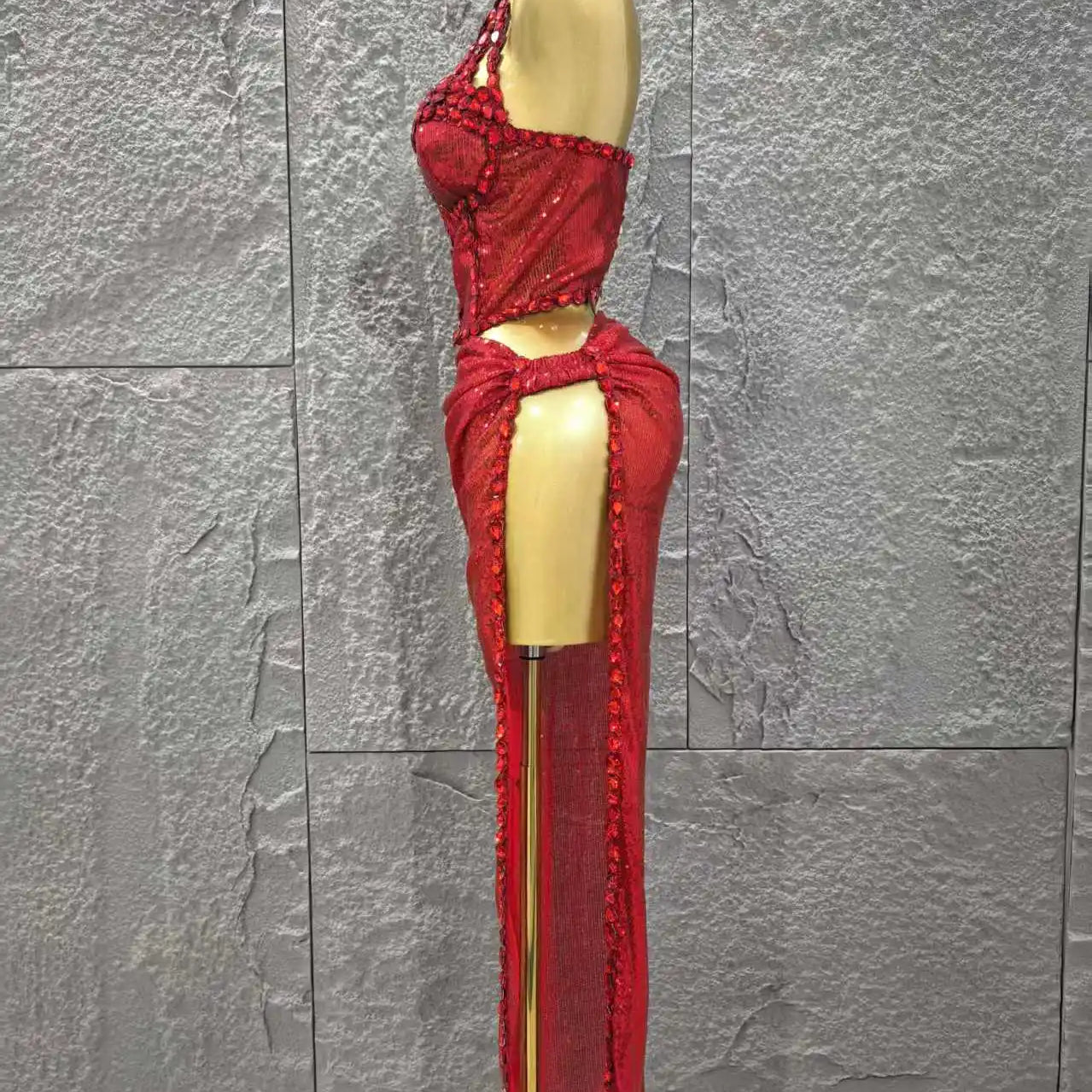 Red Color Women Sexy Off the Shoulder Shinning Crystal 2 Pieces Bodycon Long Dress Celebrate Birthday Party Nigtclub Outfit