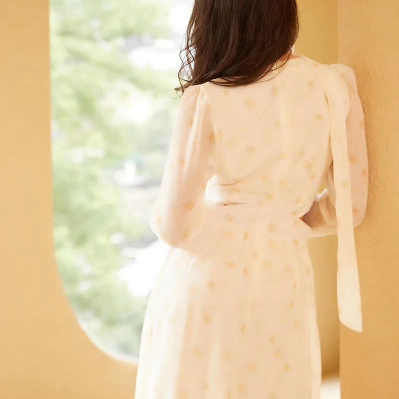 Polyester Daisy Floral White Dresses Women Elegant Long Sleeve Beach Dress V Neck Sexy Bandage Long Summer Dresses Women 2024