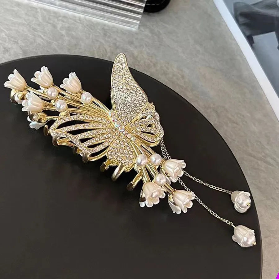 New Fashion pearl crystal flower Metal Hair Claw Clips Simple Non Slip Gold retro Barrettes Hair Jaws For Women Girls Daily gift 9