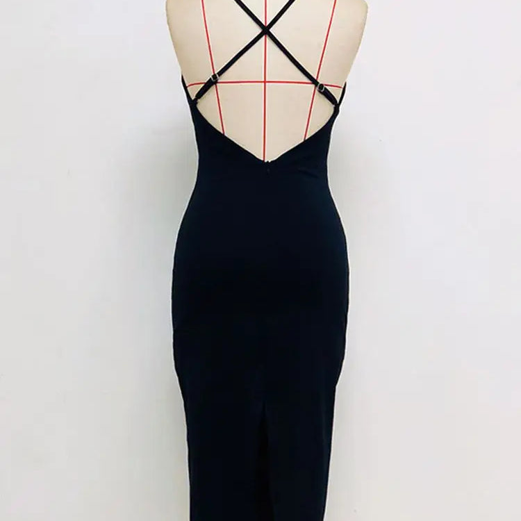 Ailigou Women's Fashion Black Sexy Deep V Neck Sleeveless Gold Ring Hollow Out Backless Skinny Mid Length Celebrity Party Dress