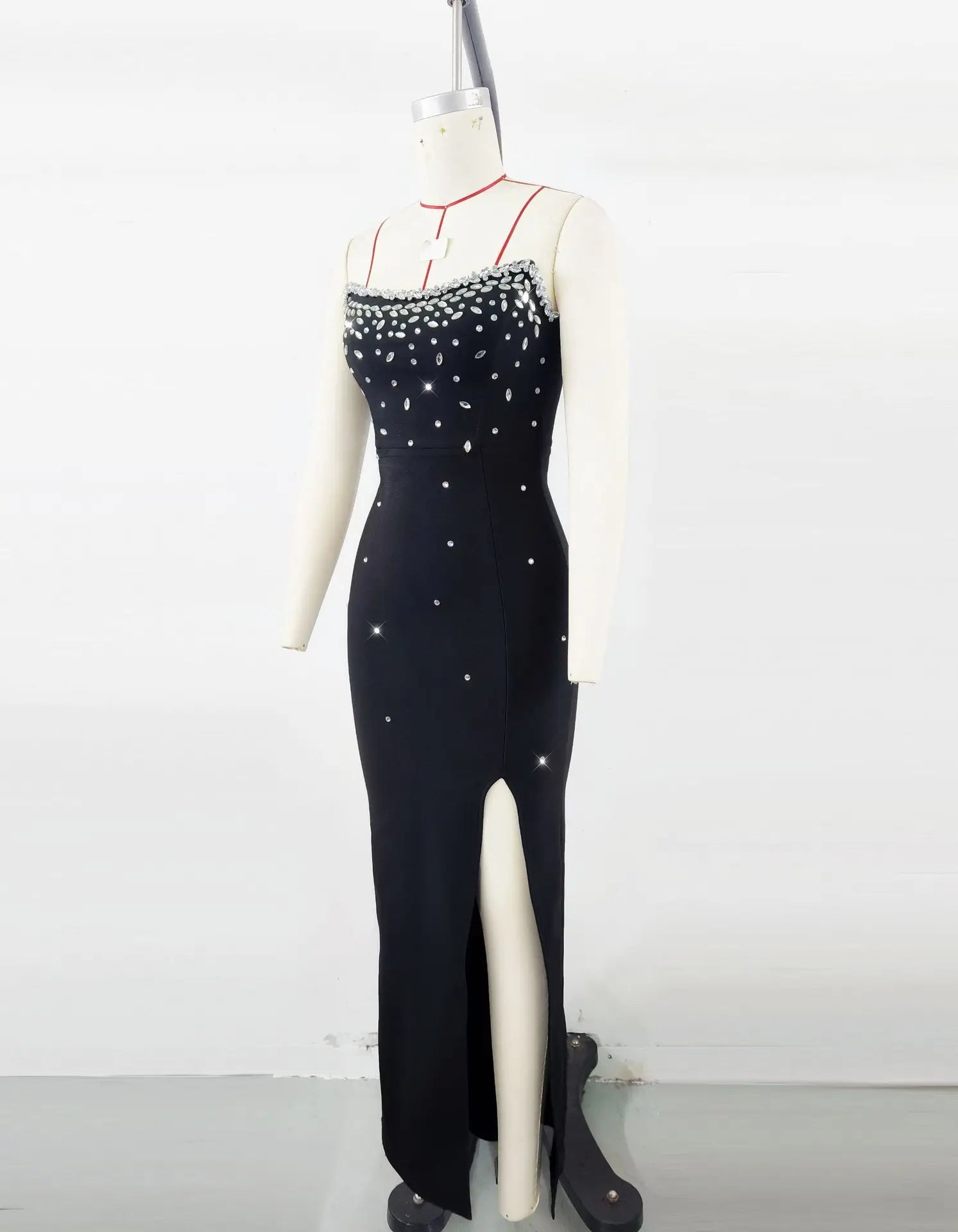Black Color Women Sexy Shinning Crystal Bodycon Long Bandage Dress Elegant Evening Party Celebrate Birthday Photo Shoot Wear