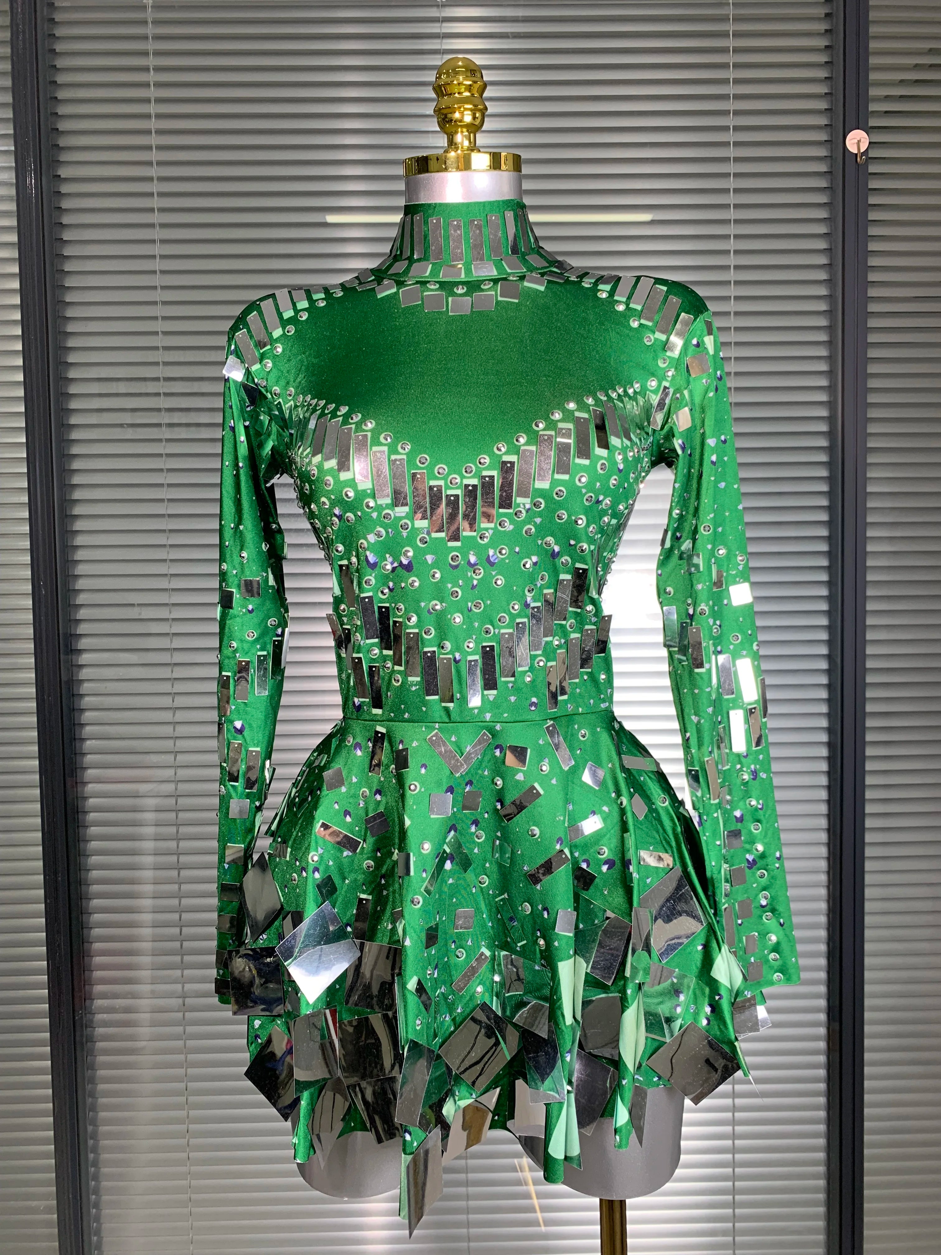 New Celebrity Women Sexy Stretched Mini Night Club Sparkly Sequins Performance Costume Stage Dancer Party Dress