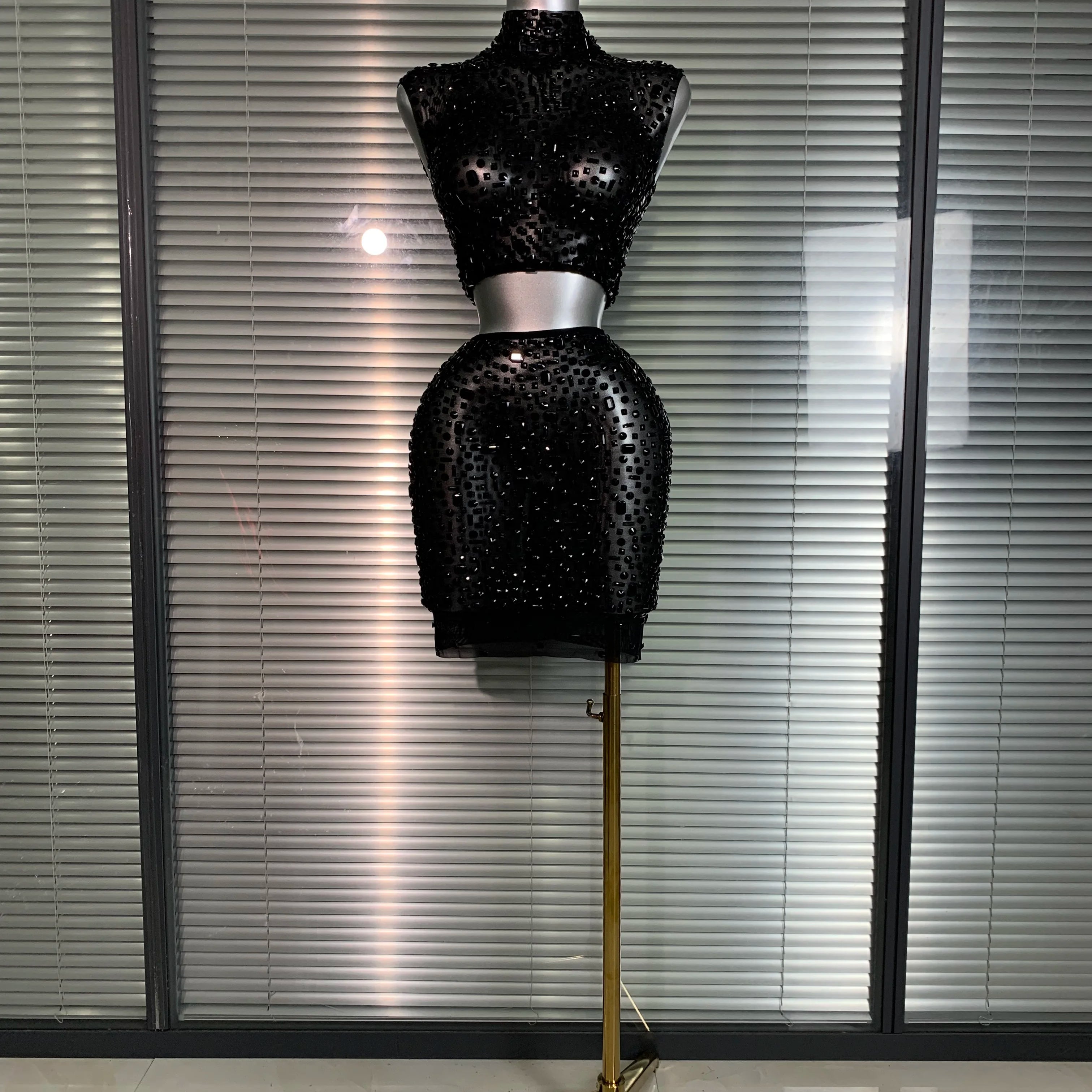 Women Sexy Two Pieces Set Women Black Crystal Diamond Night Club Skirt Suits Singer Dancer See Through Stage Performance Costume