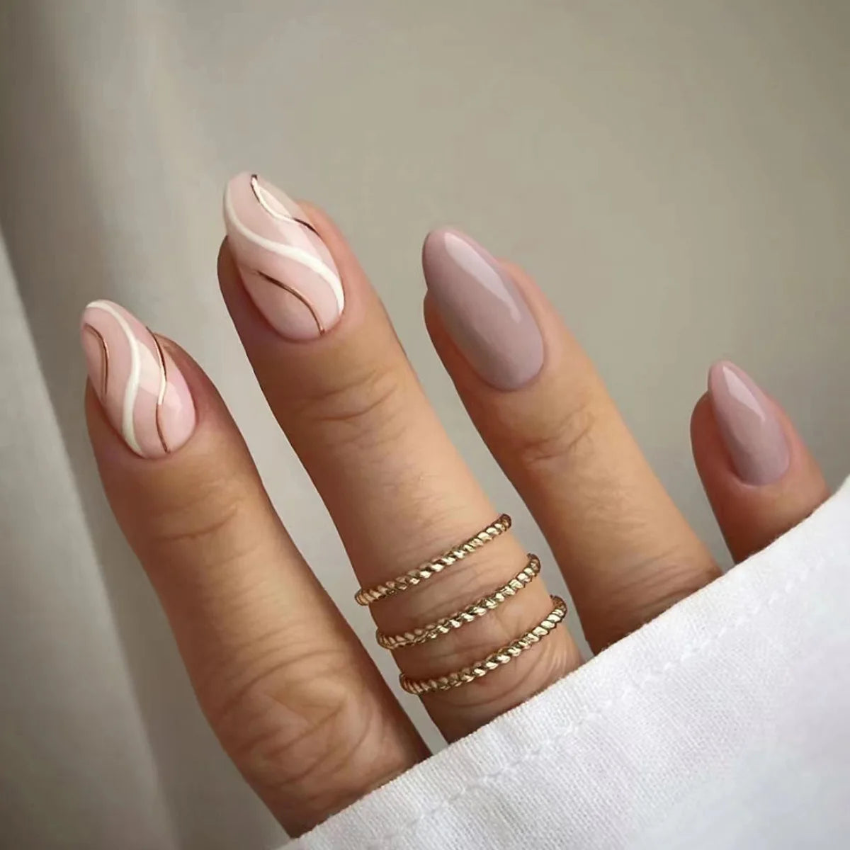 24Pcs Almond Fake Nail with Beveled French Design Glitter Stripes False Nails Round Head Wearable Press on Nails Manicure Tips
