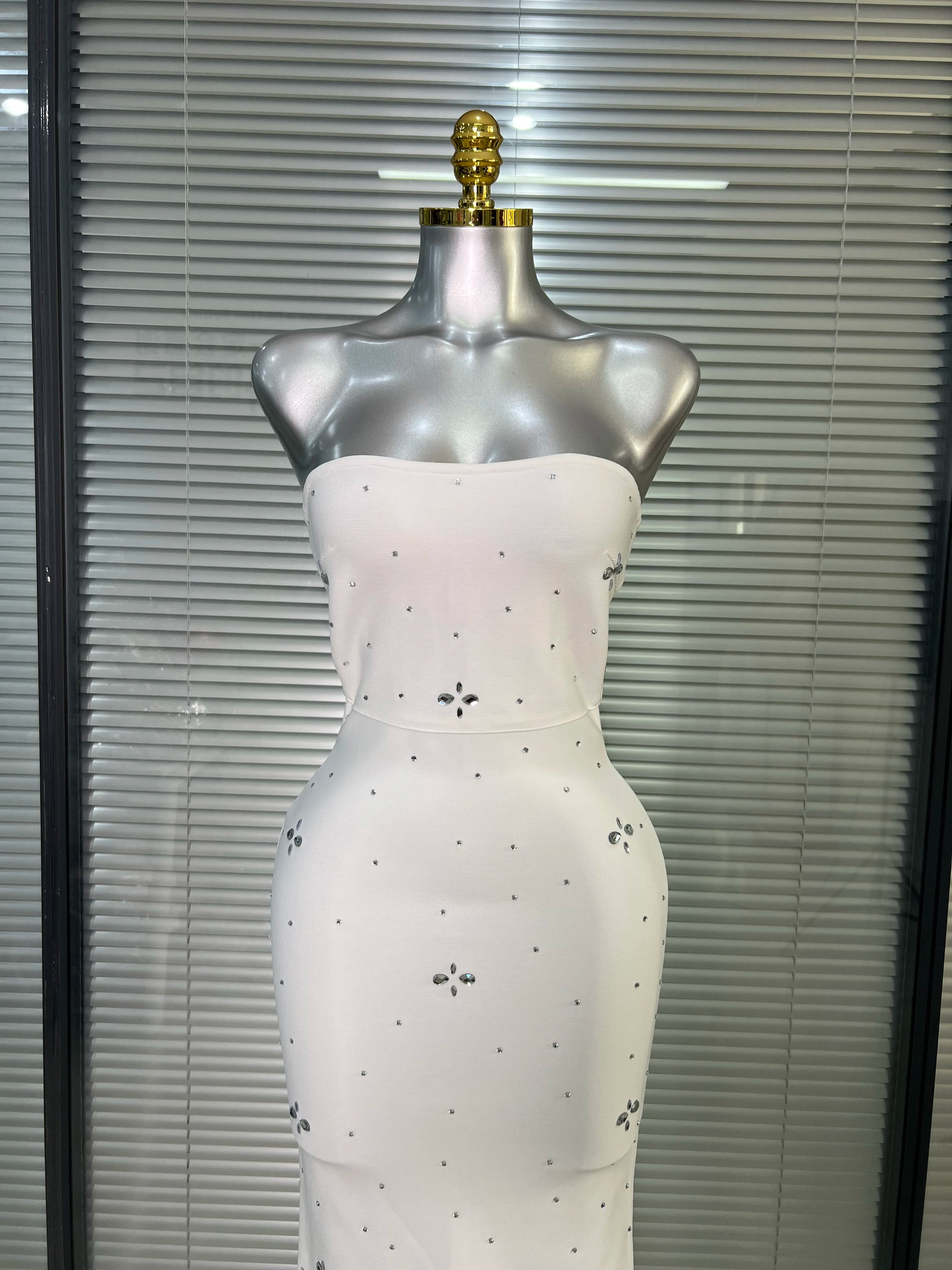 Summer New 2025 Women Strapless White Long Bodycon Bandage Dress Knitted Crystal Elegant Evening Party Dress Vestido