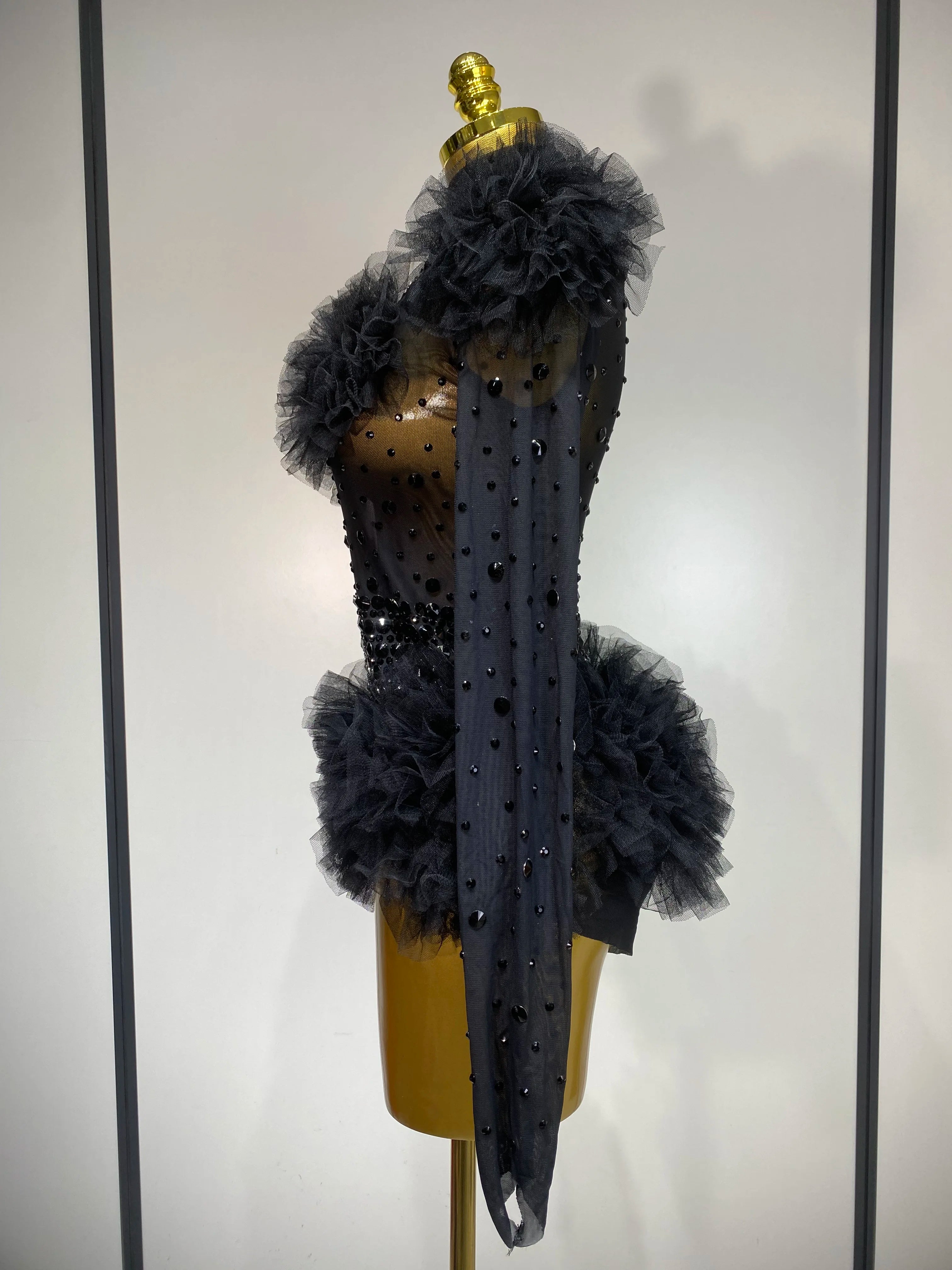 Sexy See Through Luxury Rhinestone Bodysuit Women Sexy Bodycon Mesh Ruffles Performance Dance Singer Nightclub Stage Outfit