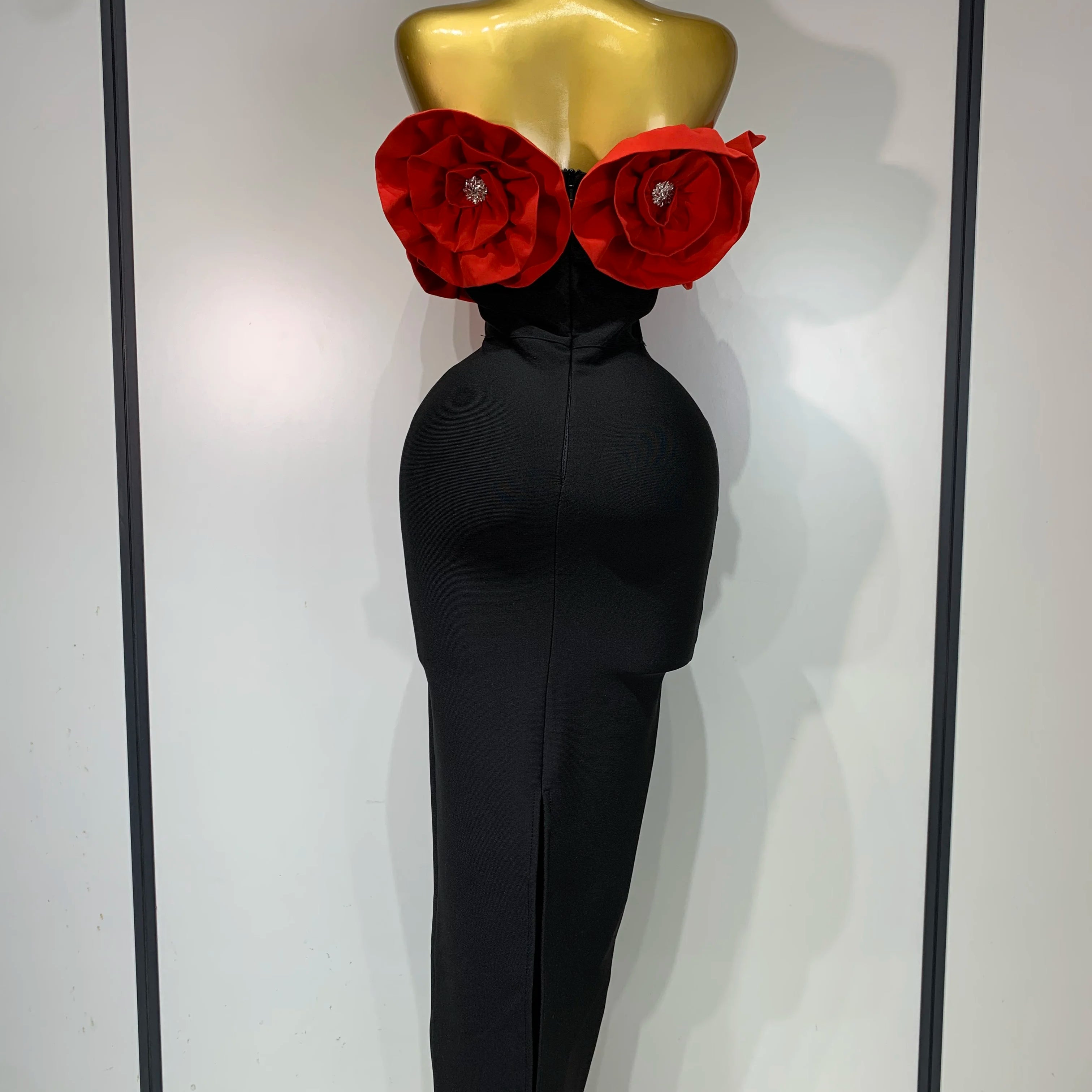 Women Sexy Off Shoulder Flower Diamonds Long Bodycon Bandage Dress 2025 Celebrity Elegant Evening Luxury Birthday Party Dresses