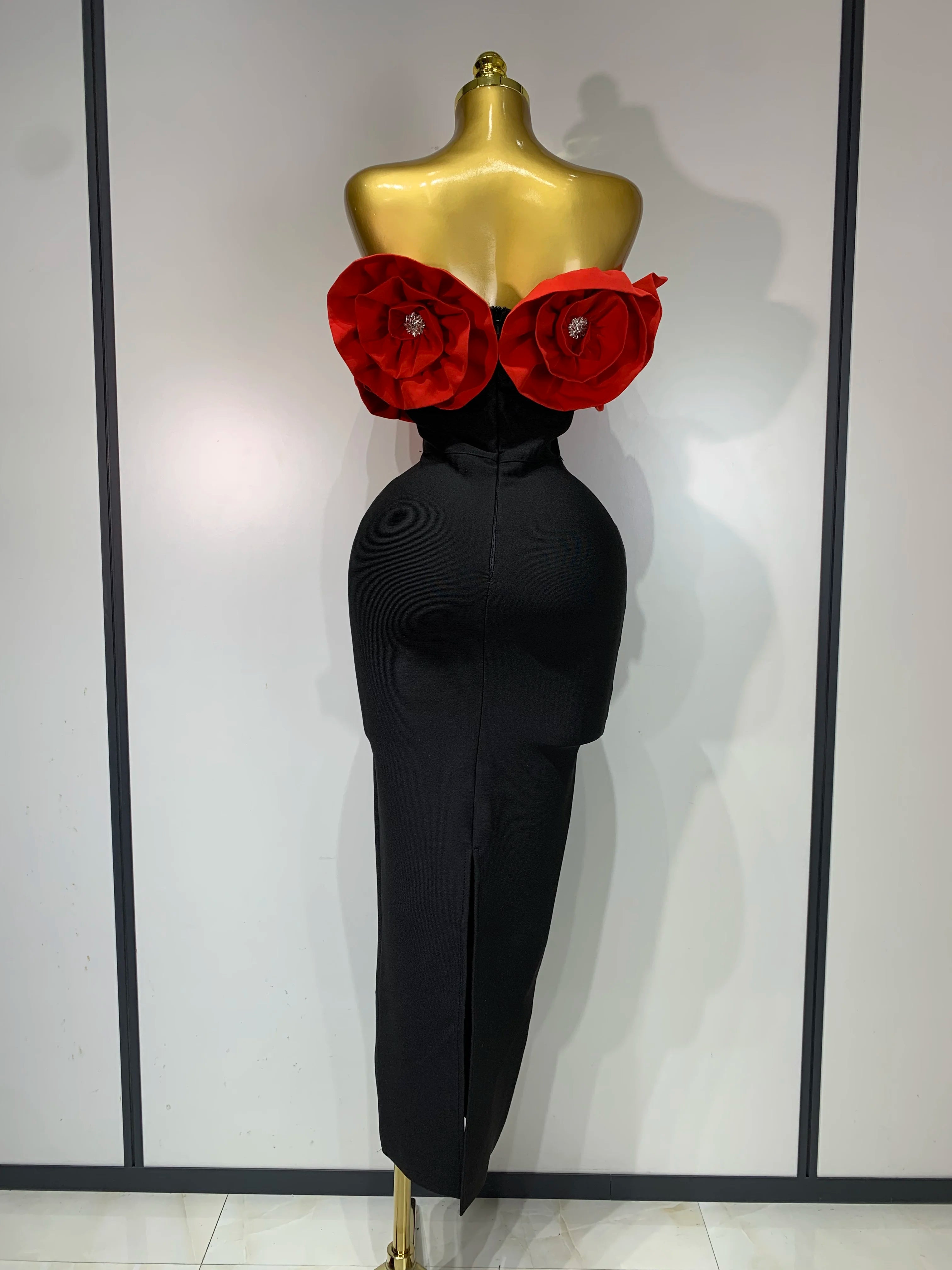 Women Sexy Off Shoulder Flower Diamonds Long Bodycon Bandage Dress 2025 Celebrity Elegant Evening Luxury Birthday Party Dresses