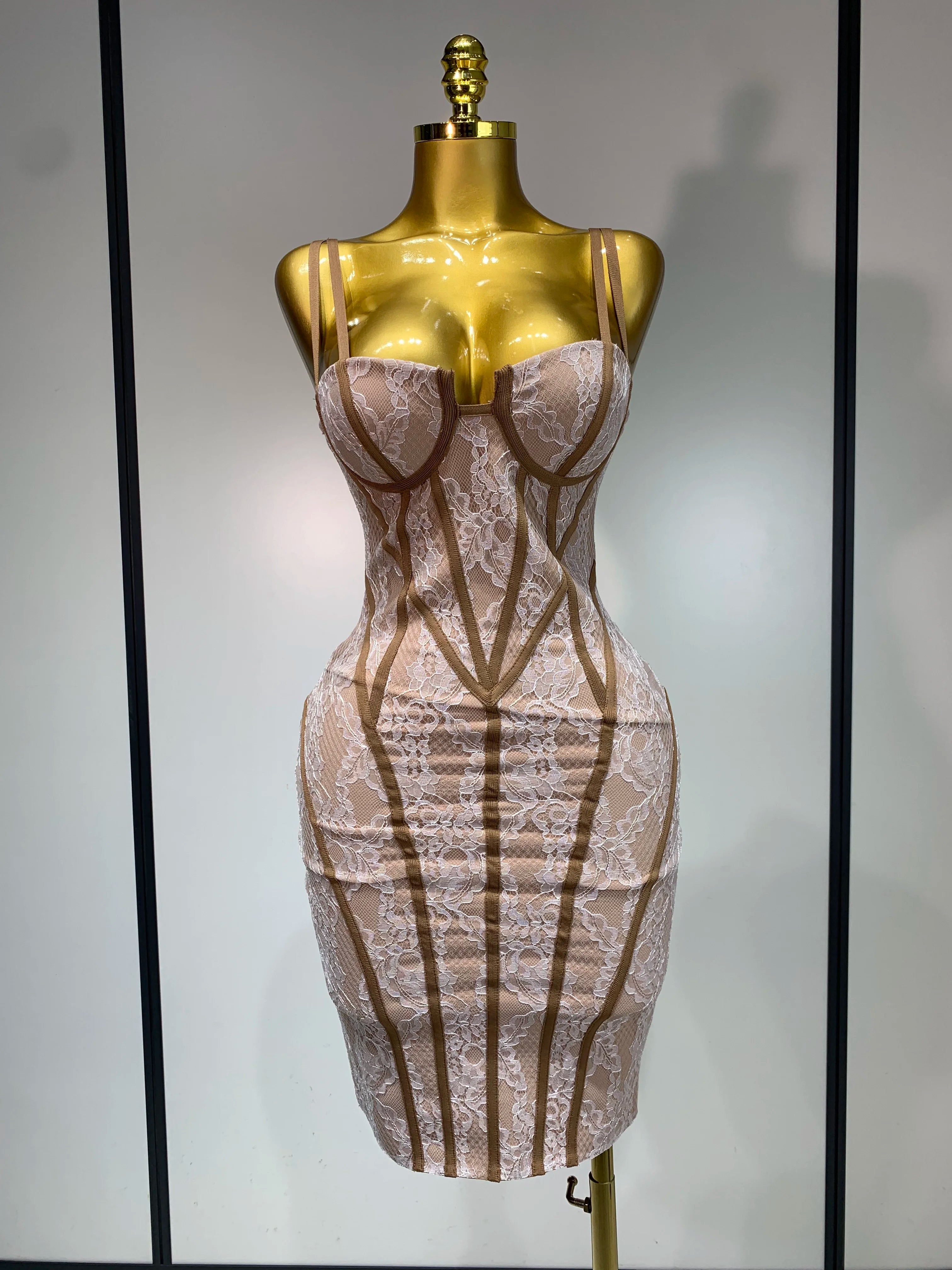 Luxury Birthday Dress Women 2025 Khaki Spaghetti Strap Lace Sexy Bodycon Celebrity Elegant Cocktail Club Party Bandage Dress