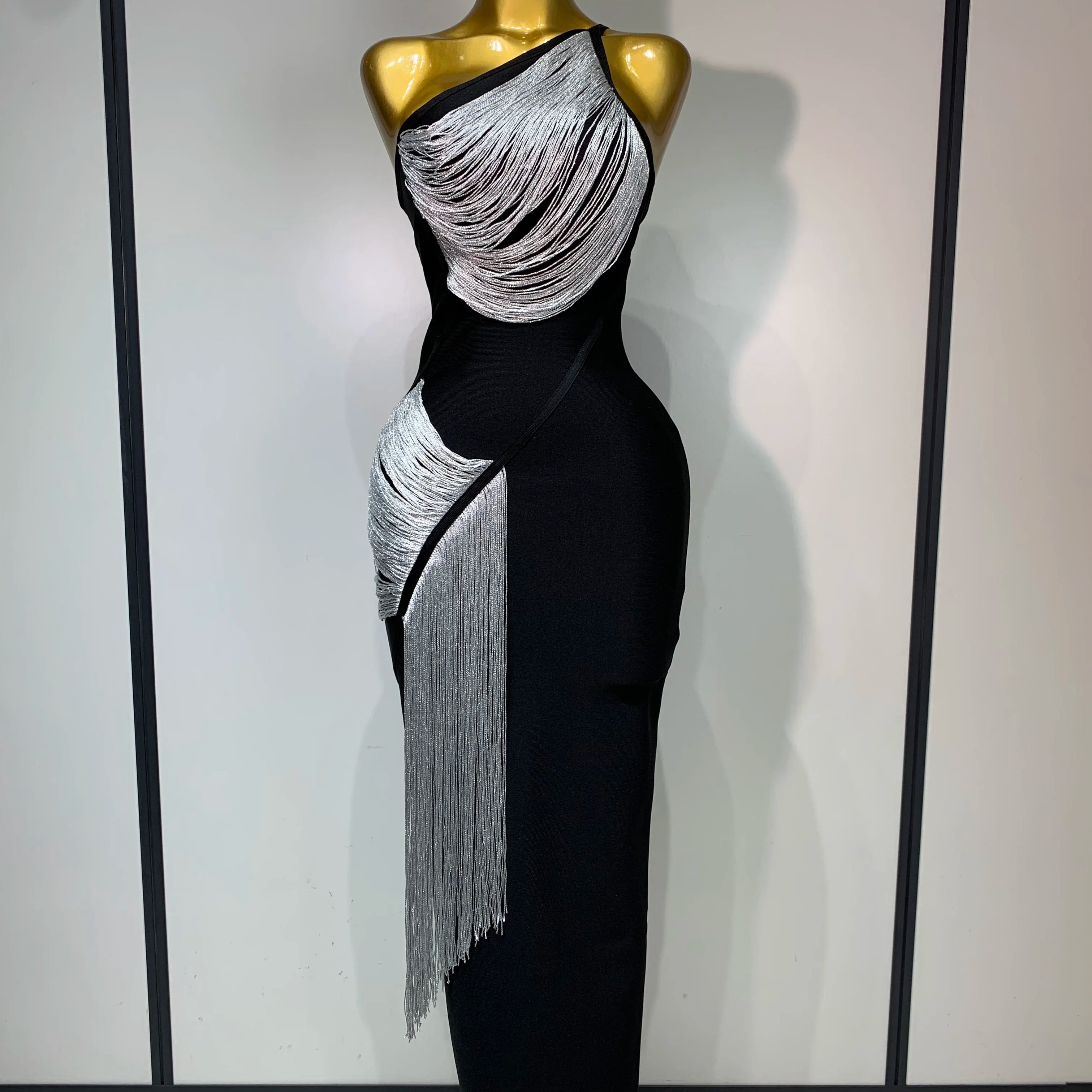 Women Sexy Slanted Collar Silver Tassel Bandage Dress Women Black Sleeveless Bodycon Dresses Evening Party Club Birthday Gowns