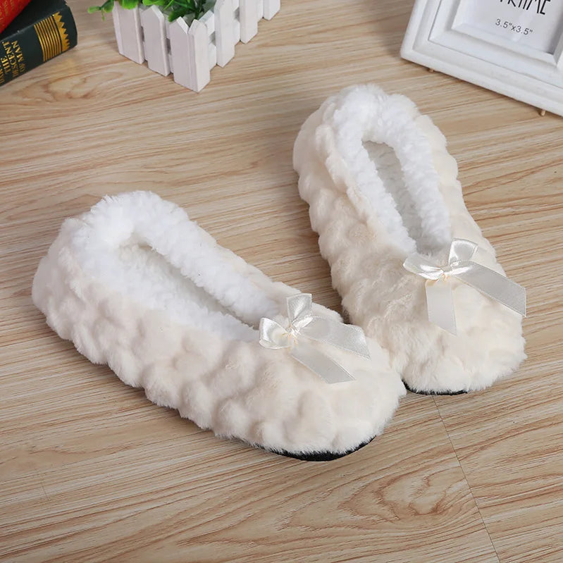 Winter Warm Slipper Womens Home Plush Soft Fluffy Cute Funny Indoor House Female Non Slip Ladies Floor Shoes Heart Love Grip beige