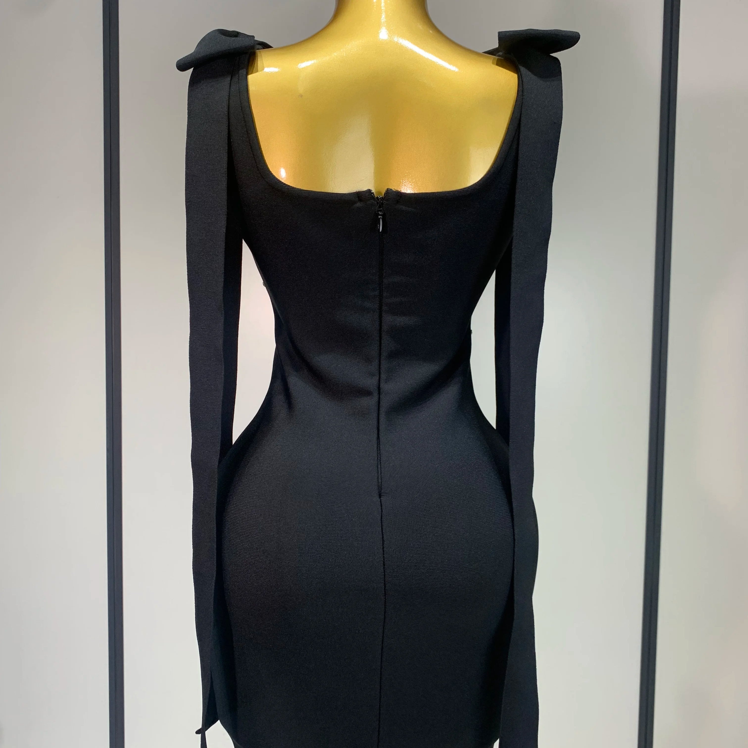 Women Celebrity Sexy Sparly Diamonds Black Mini Bodycon Bandage Dress 2025 Elegant Evening Party Luxury Birthday Dresses