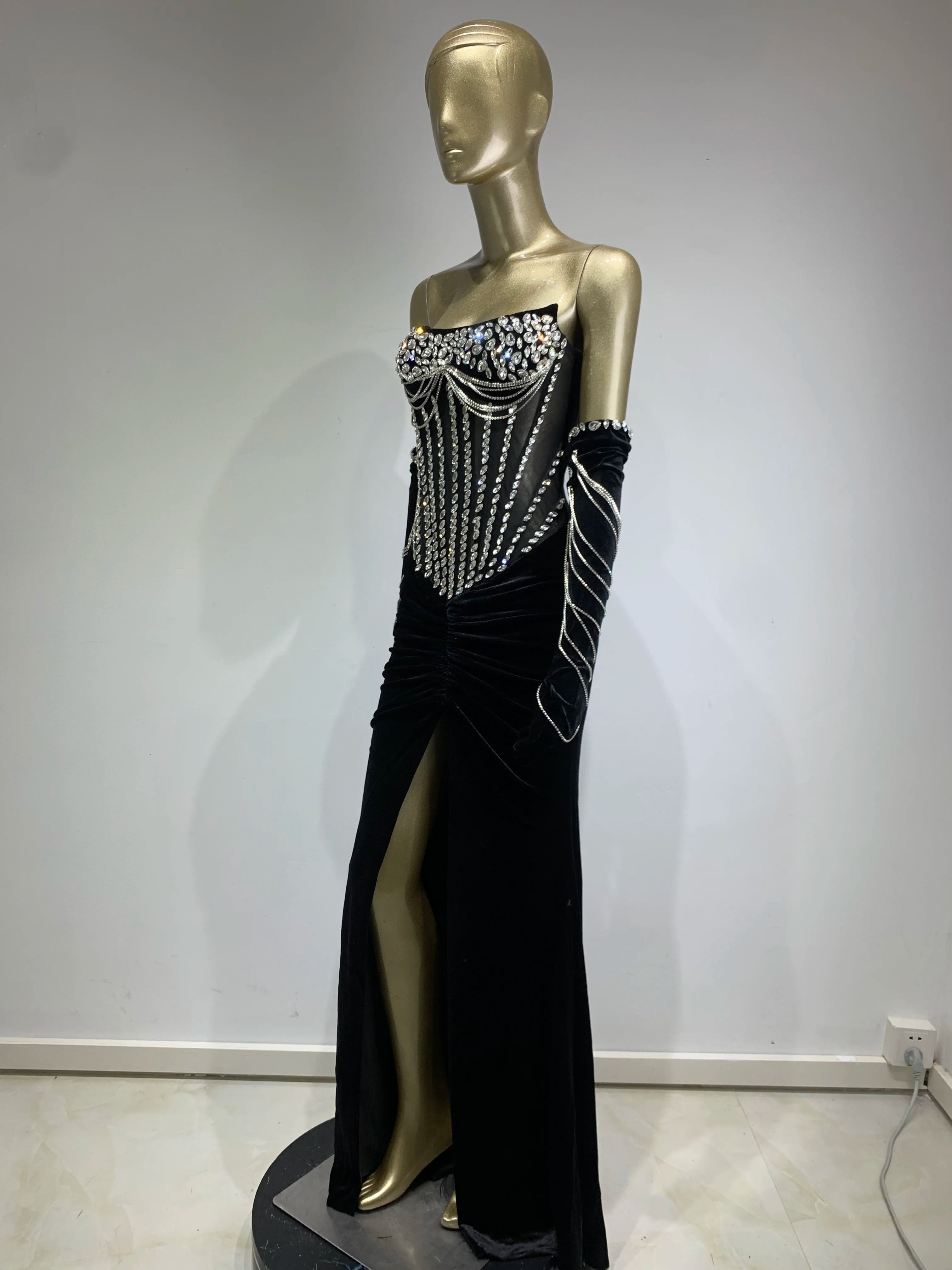 Women Luxury Sexy Strapless Beading Diamonds Black Maxi Long Dress 2024 Elegant Party Evening Stage Performance Dress Vestido