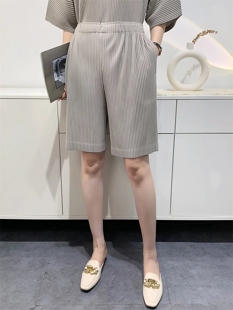 Miyake Pleated Spring Summer Loose Casual Wide-leg Five-quarter Pants High-waisted Versatile Straight Pleated Pants Women GRAY One Size