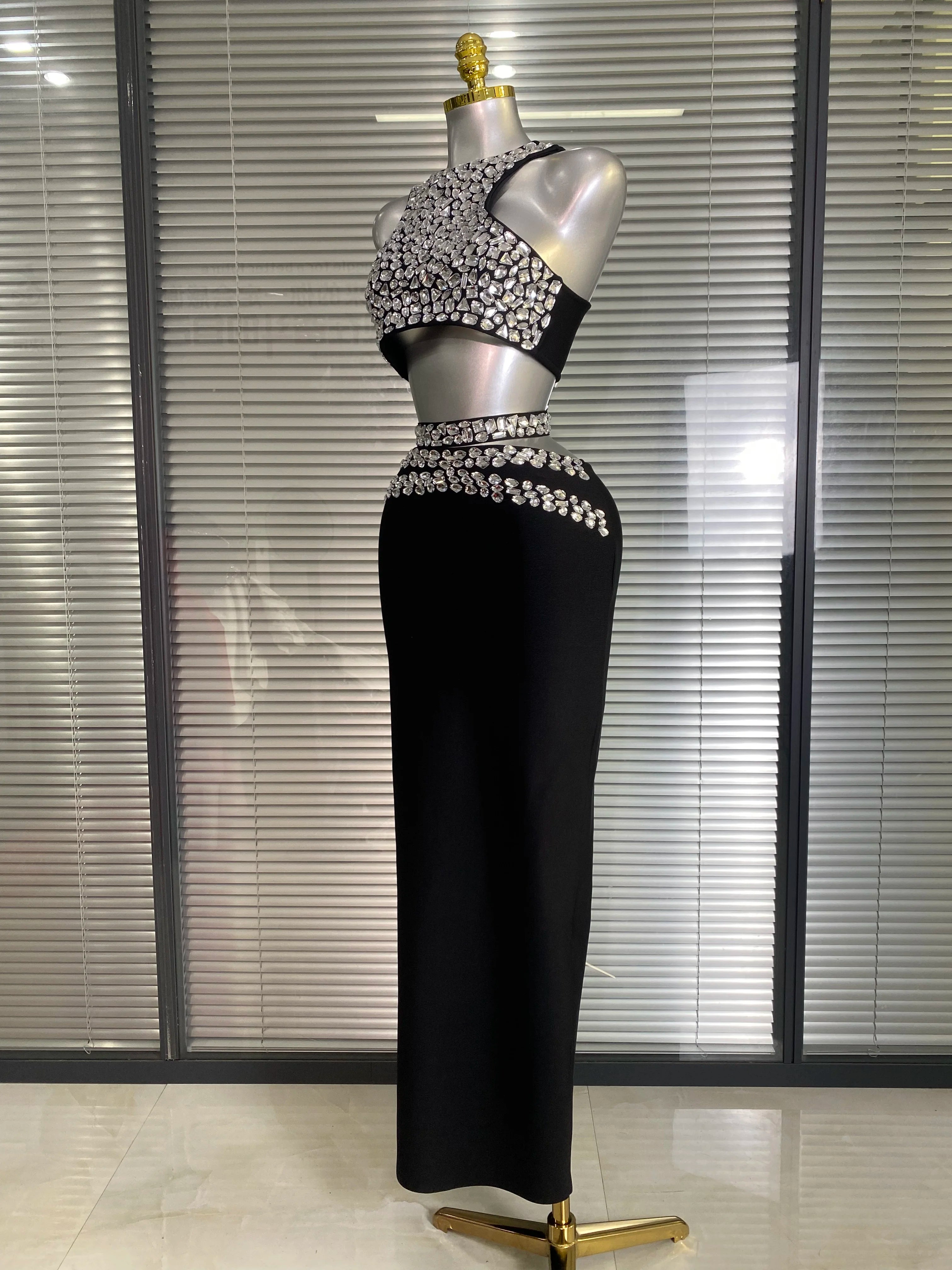 Summer New Women Sexy Sewed Crystal Diamonds Black Long Bandage Two Piece Set Celebrity Evening Party Long Skirt Suits