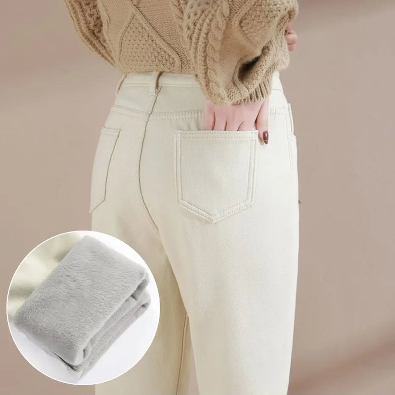 Women Denim Jeans Plus Velvet Autumn and Winter Regular Fit Straight Classic Fashion Warm Pants