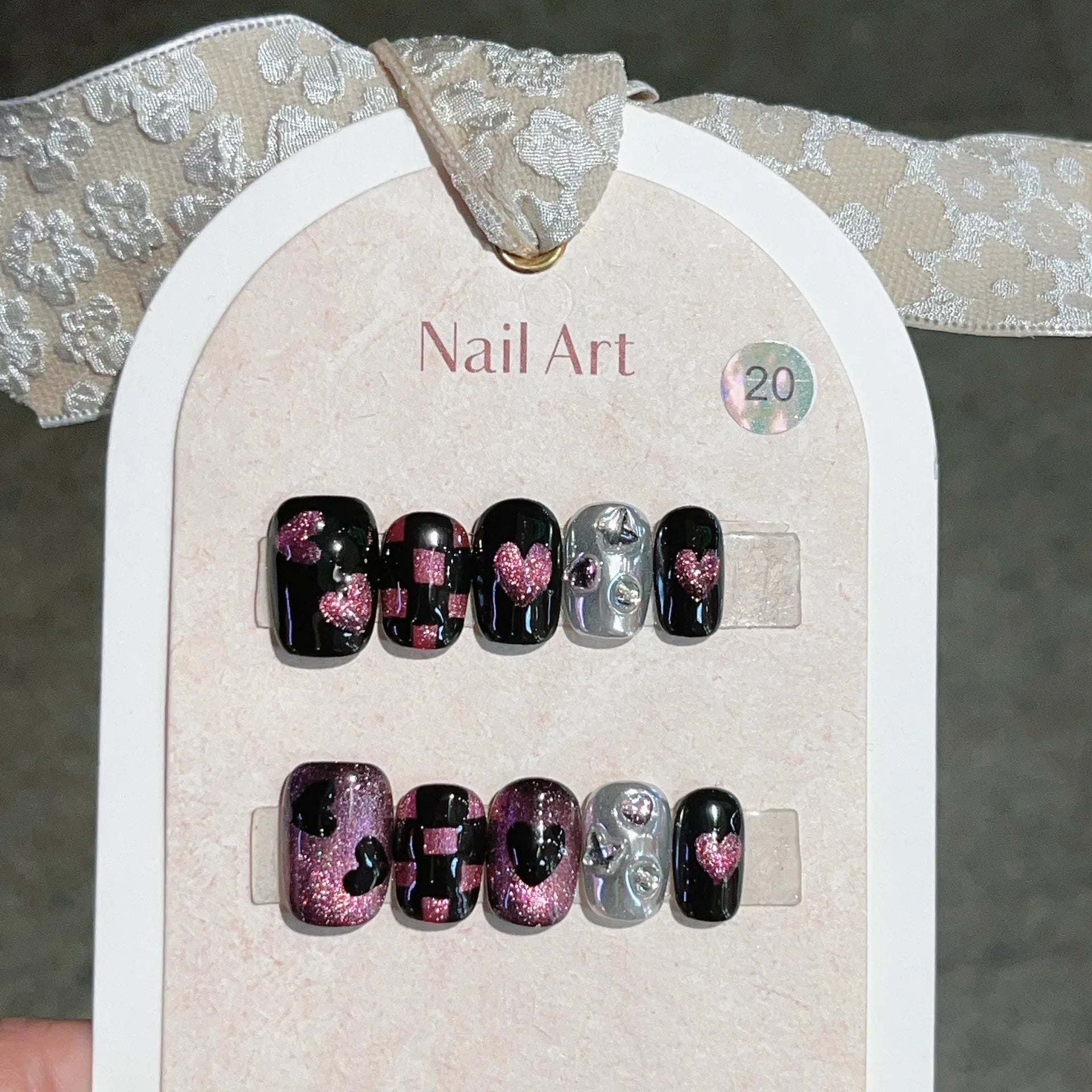 10Pcs Sweet Cool Black Pink Handmade False Nails Cat Eye Checkered Gel Nails with Glue Shimmery Heart Press on Acrylic Nail Tips