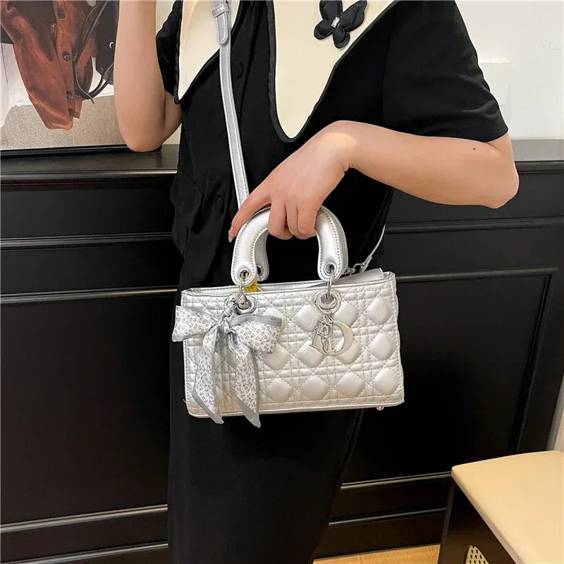 Fashion Women's Leather Classic Crossbody Handbag Elegant Designer Luxury Shoulder Tote Bag For Daily Looks