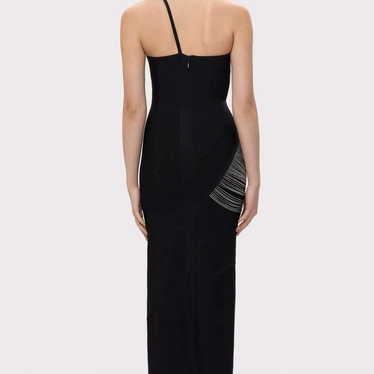 New Arrival Women Sexy Halter Off the Shoulder Silver Tassels Bodycon Long Bandage Dress Evening Party Celebrate Cocktail Wear