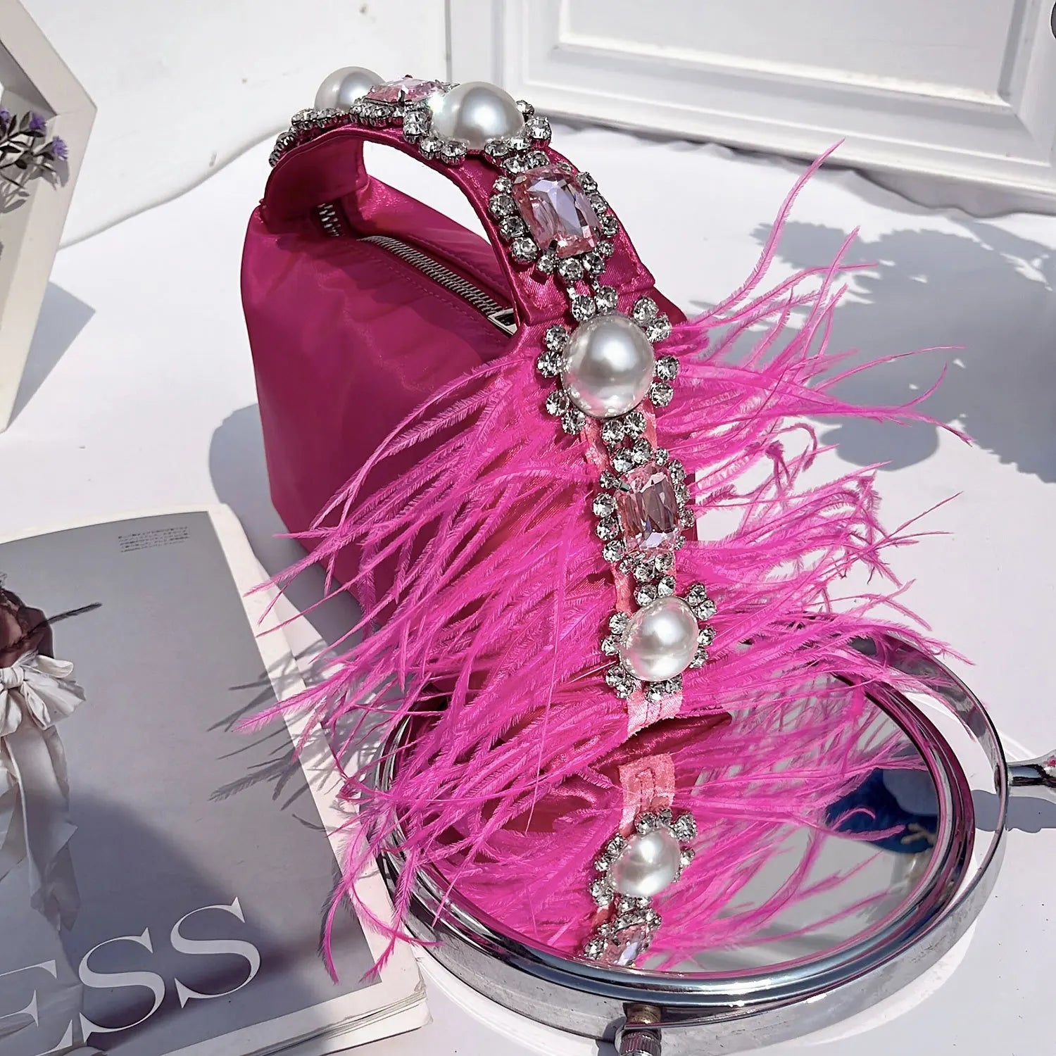 Handbag Luxury Shiny Crystal Purses Designer Rhinestones Clutch Purse Bag for women handle bag Women's bag purse eveing Fuchsia feathers (20cm<Max Length<30cm)