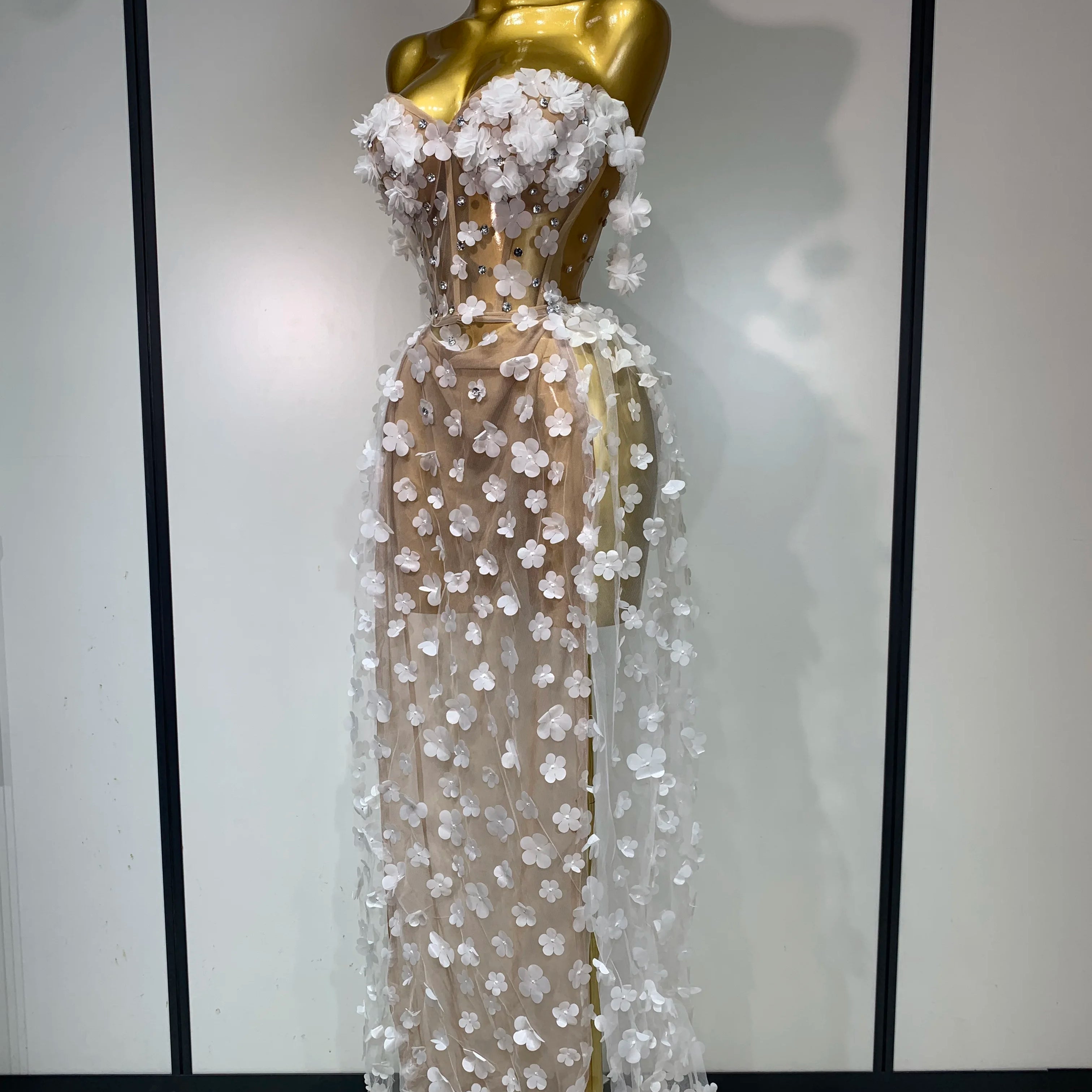 Women Sexy Elegant Party Dress Wedding Celebrate Evening Gown 2025 Mesh See Through Flowers Backless Prom Hotwife Outfit