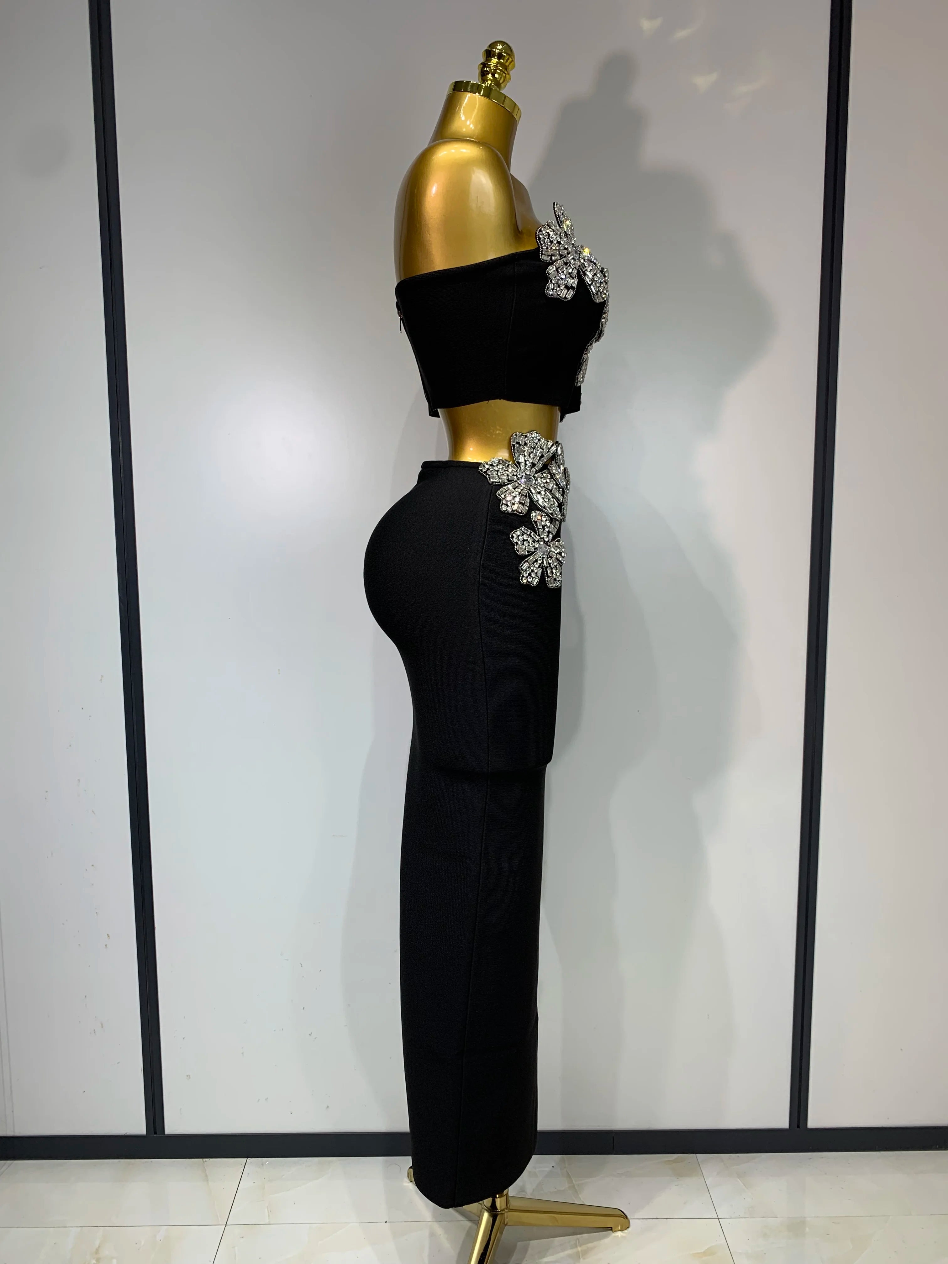 Women Sexy Strapless Flower Diamonds Black Maxi Long Bandage Two Piece Set 2025 Knitted Elegant Evening Club Party Prom Gowns