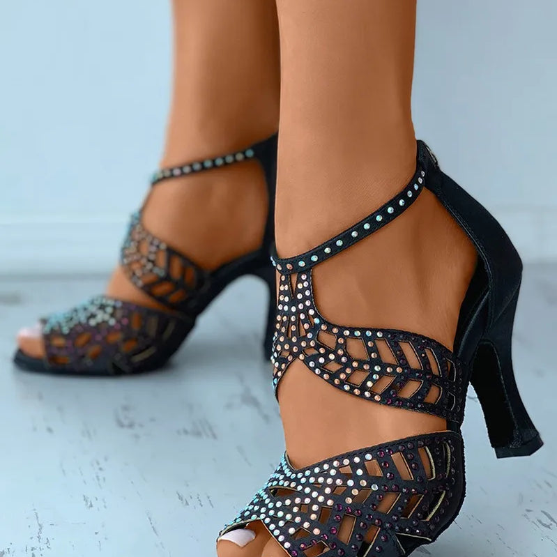 Shoes of Women Summer Fashion Fashion Stiletto Rhinestone Hollow Fish Closed Toe Sexy Dance Shoes Plus Size Ladies Sandals