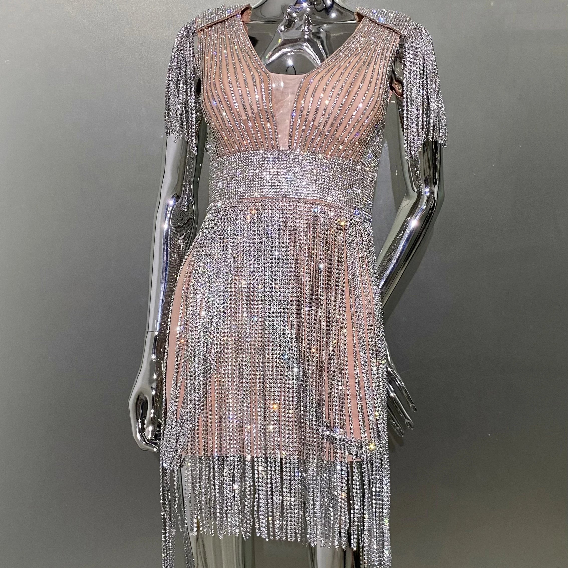 STOCK High Quality Super Shining Diamonds Tassel Sleeveless Mini Evening Dress Woman Birthday Party Outfit Performance Costume