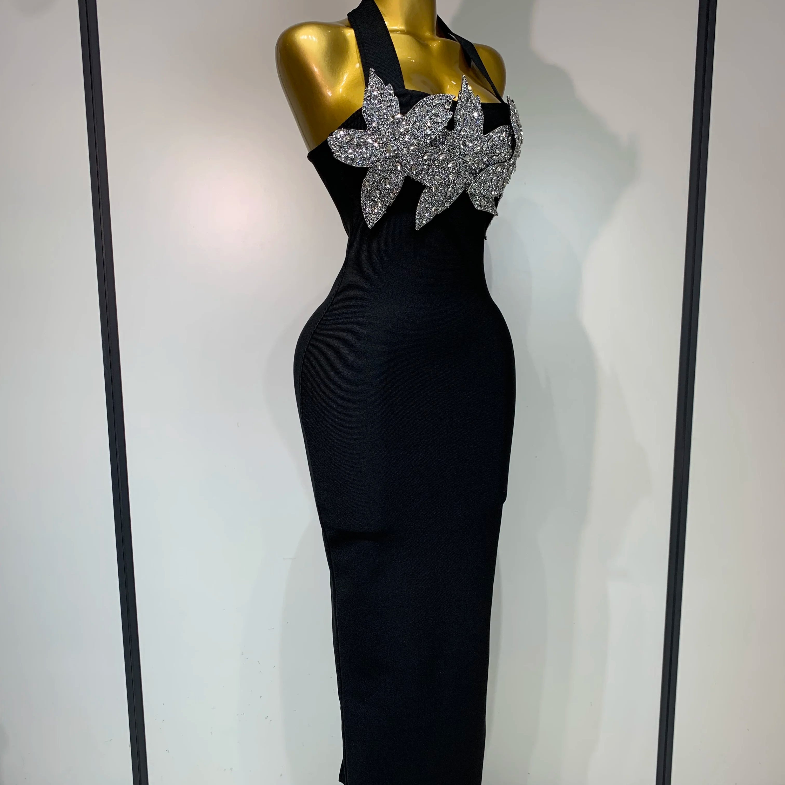 Women Sexy Sleeveless Halter Backless Shiny Diamond Flower Bodycon Bandage Dress Celebirty Elegant Evening Party Birthday Dress