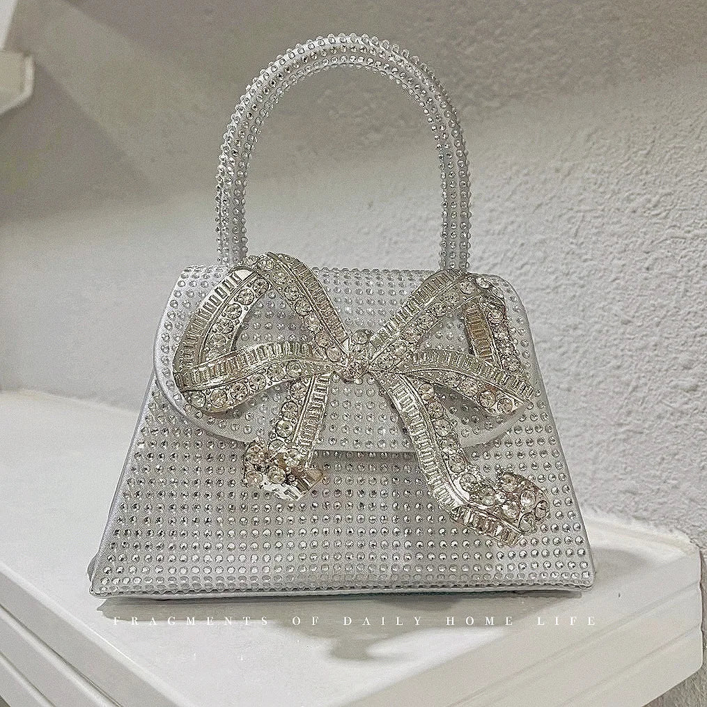 Fashion Rhinestone Bow Handbags Women Elegant Boutique Glittering Sequin Crossbody Bags Ladies Silver Purse HudieYin