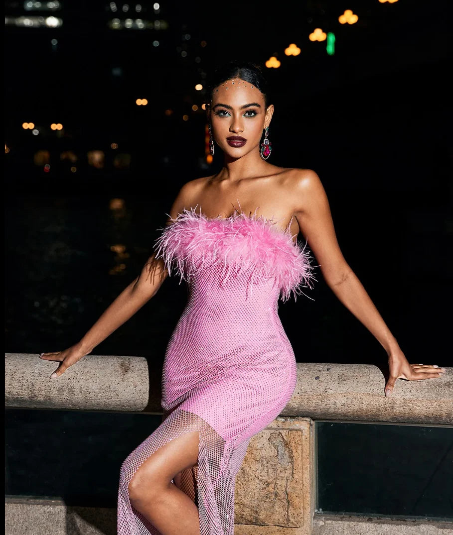 Pink Black Color Women Sexy Strapless Diamond Mesh Feathers Bodycon Long Dress Fashion Celebrate Nightclub Party Birthday Dress
