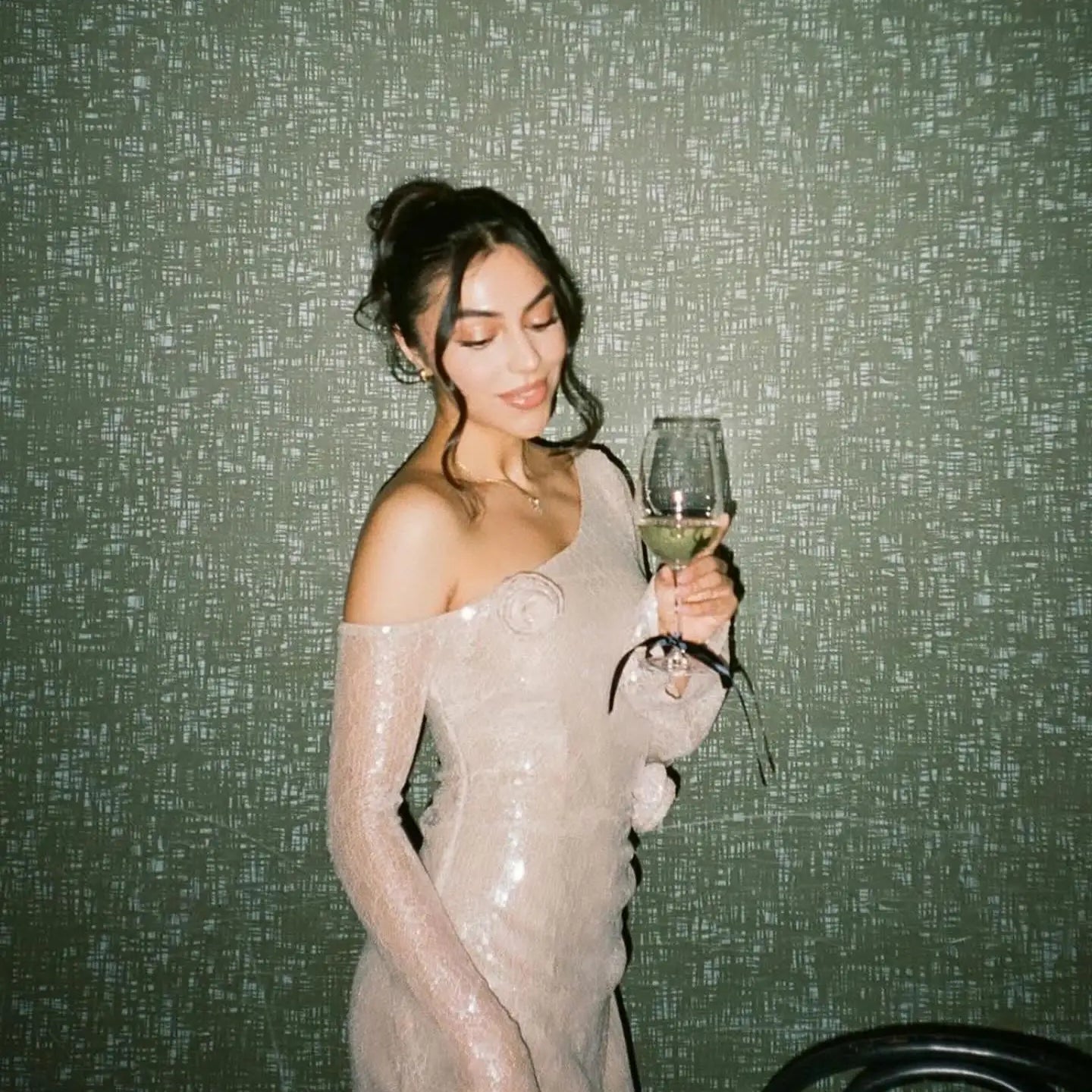 Shinning Sequins Women Long Sleeve Off the Shoulder Bodycon Long Maxi Dress Fashion Celebrate Birthday Party Outfit